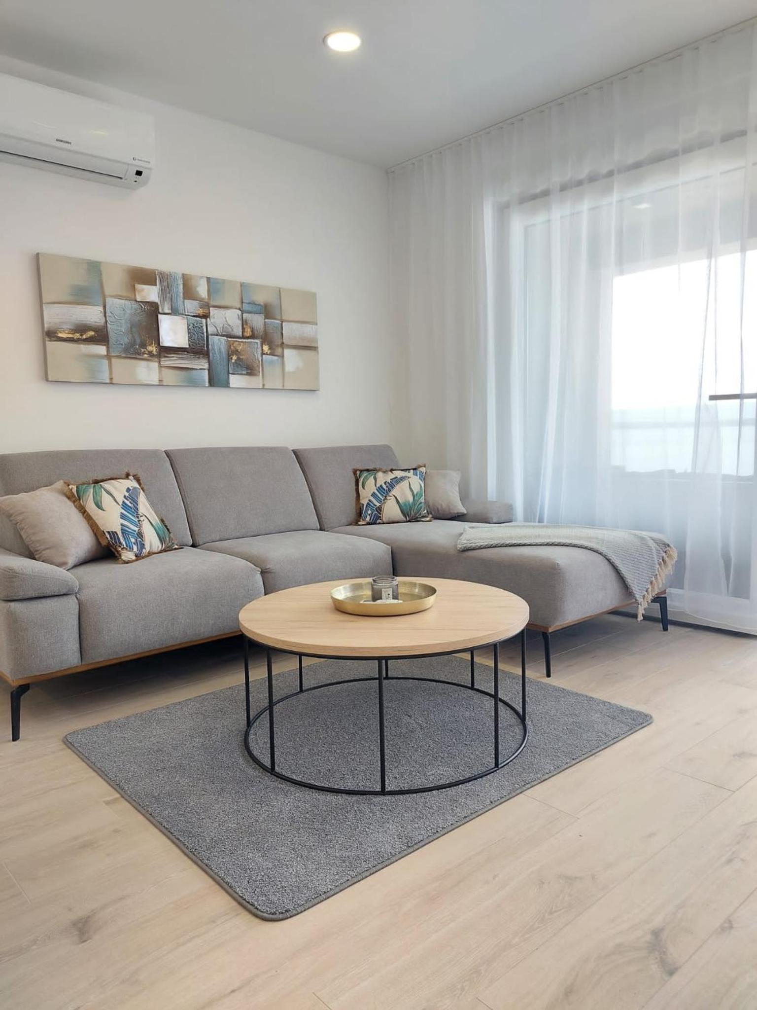 Apartment with Sea View photo 2
