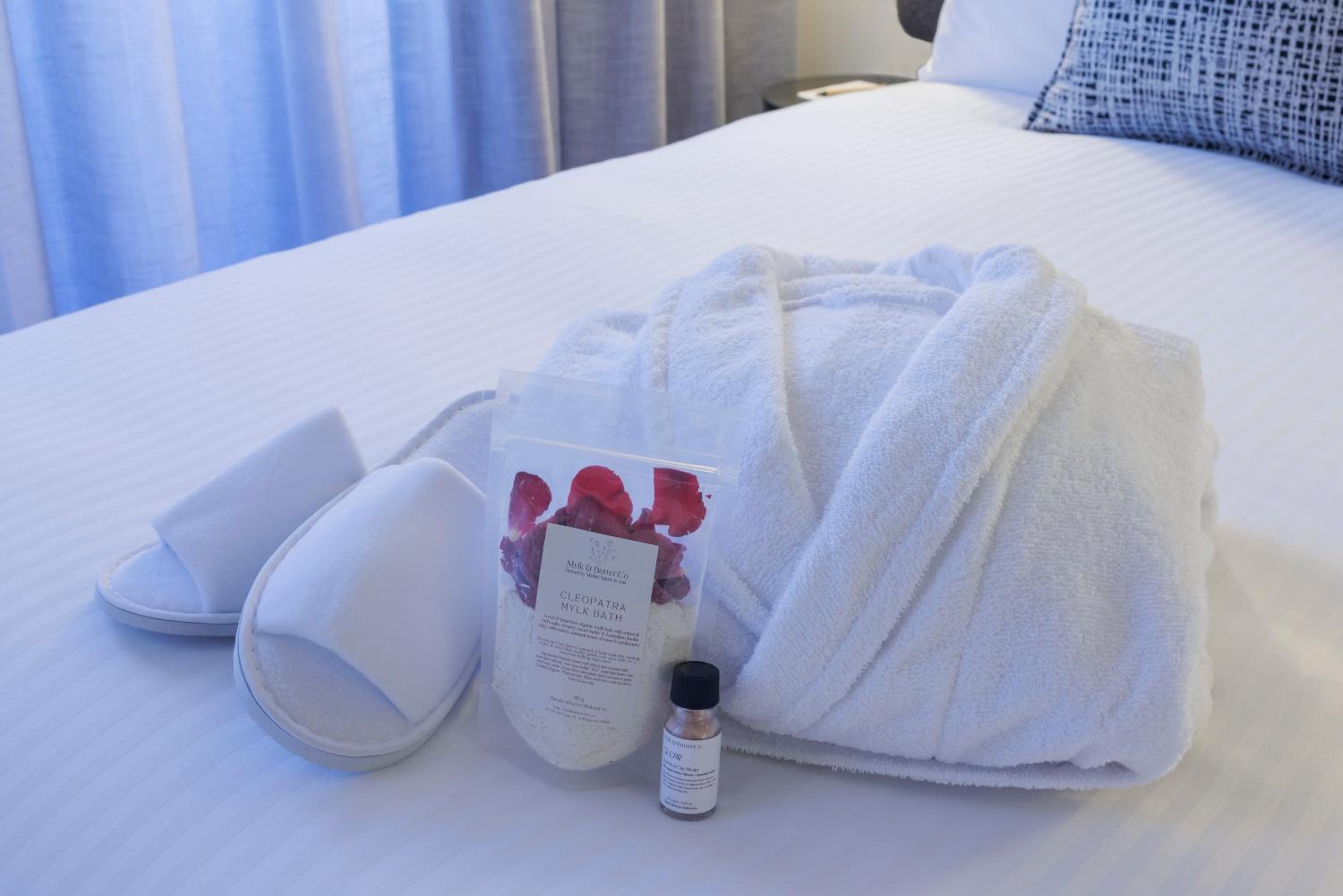 Executive Veriu Suite