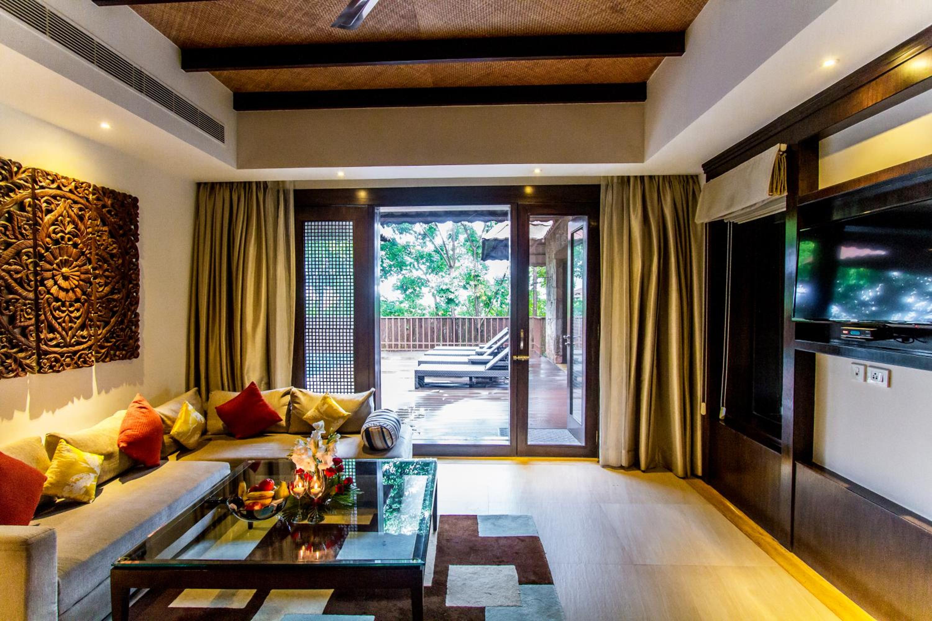 Presidential Villa - 20% off on F&B, 20% off on Spa and Laundry, Happy Hours from 11 AM to 7 PM Presidential Villa - 20% off on F&B, 20% off on Spa and Laundry, Happy Hours from 11 AM to 7 PM