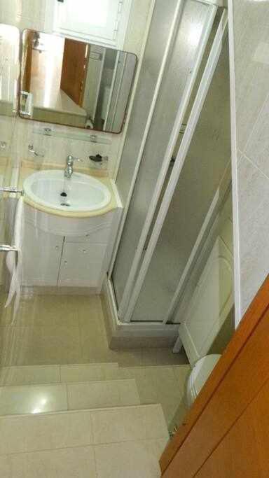 Three-Bedroom House photo 2
