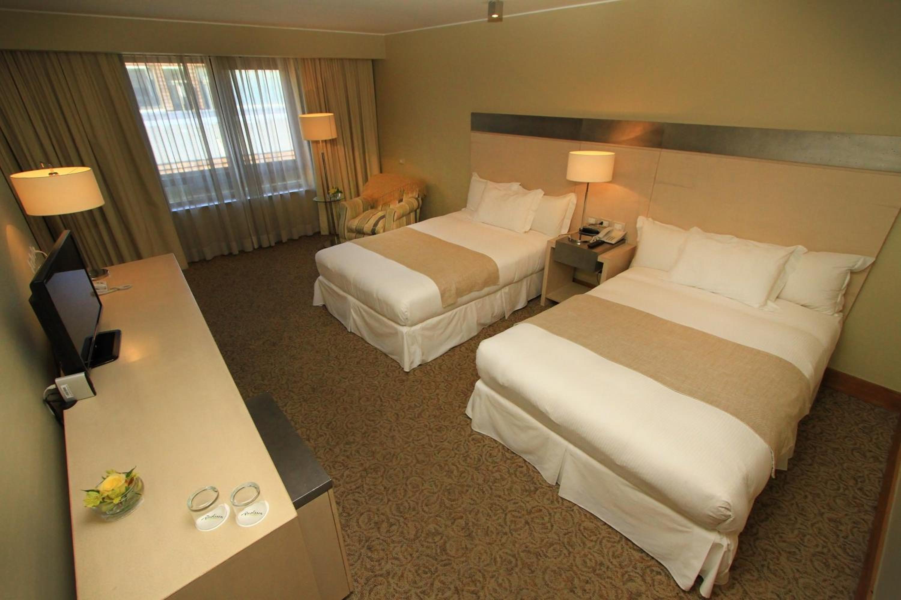 Twin Room - Non-Smoking - Photo 4