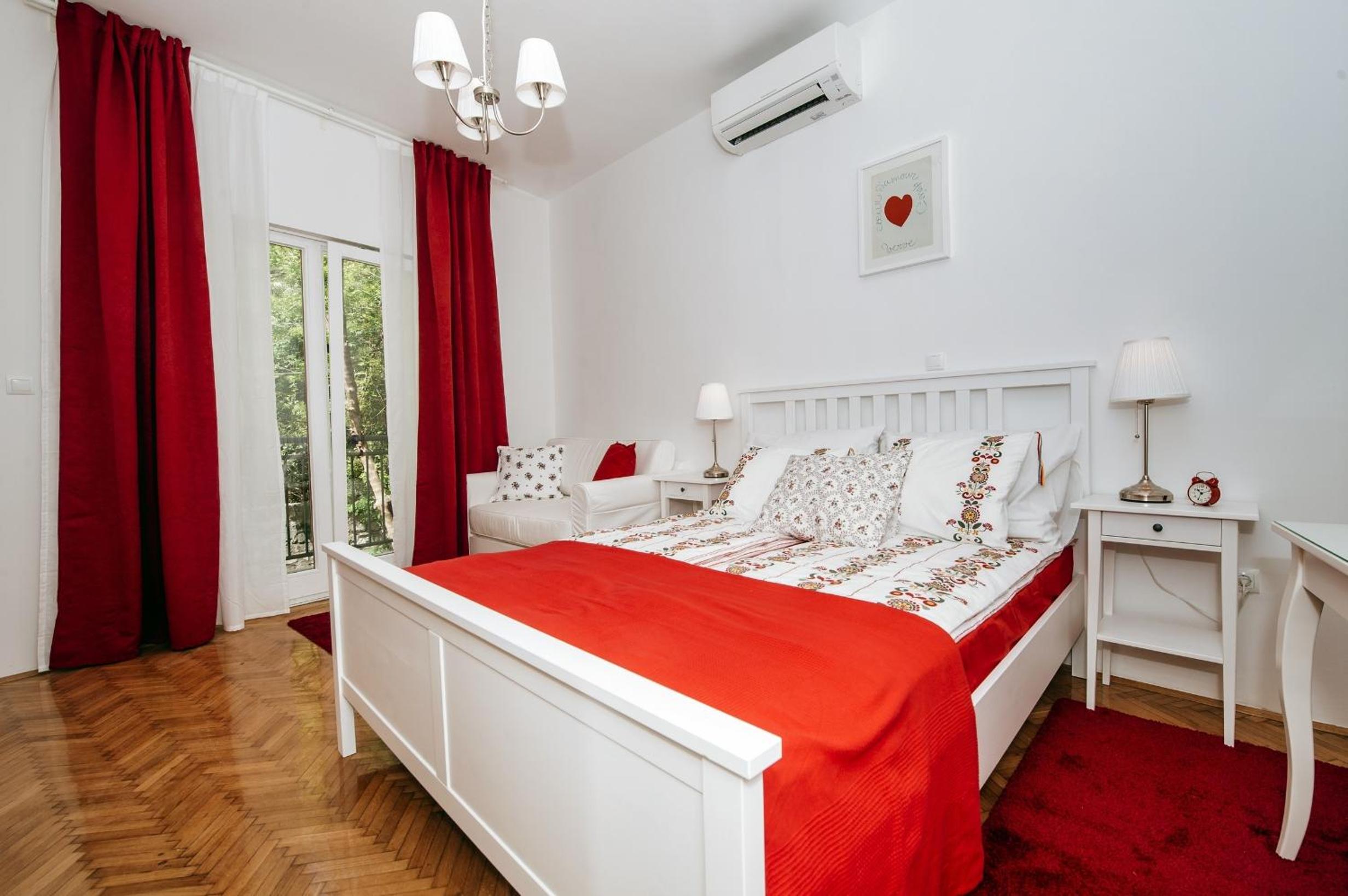 Apartment with Balcony