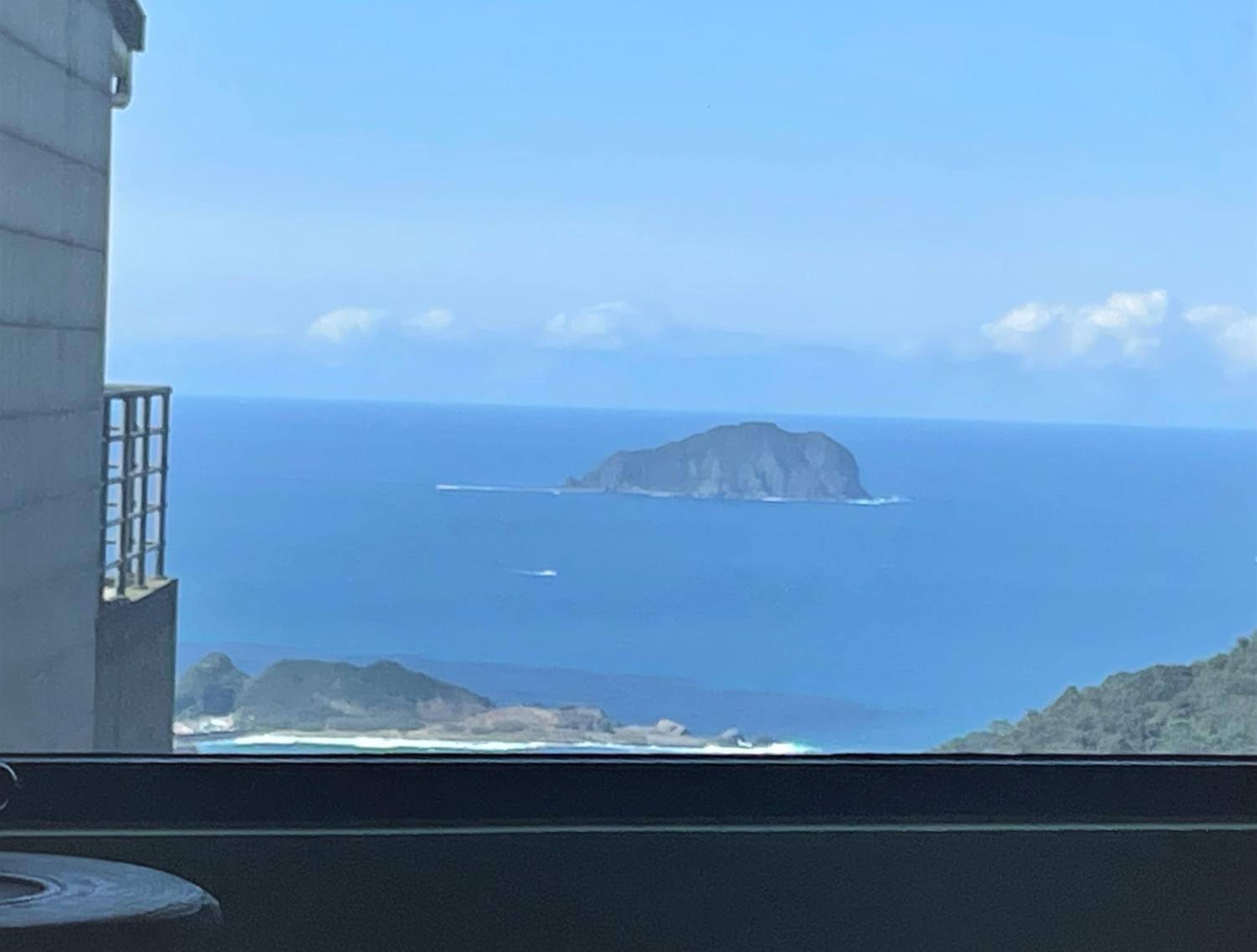 Deluxe Double Room with Sea View photo 2