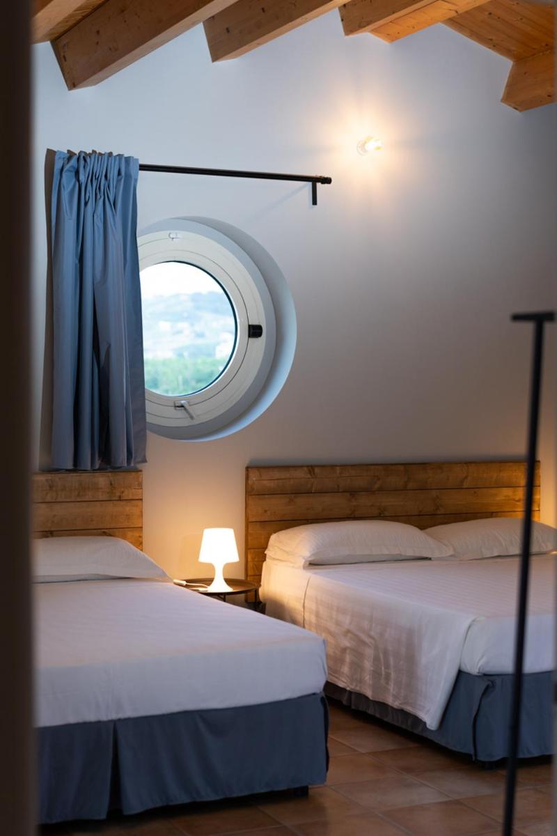 Triple Room with Terrace