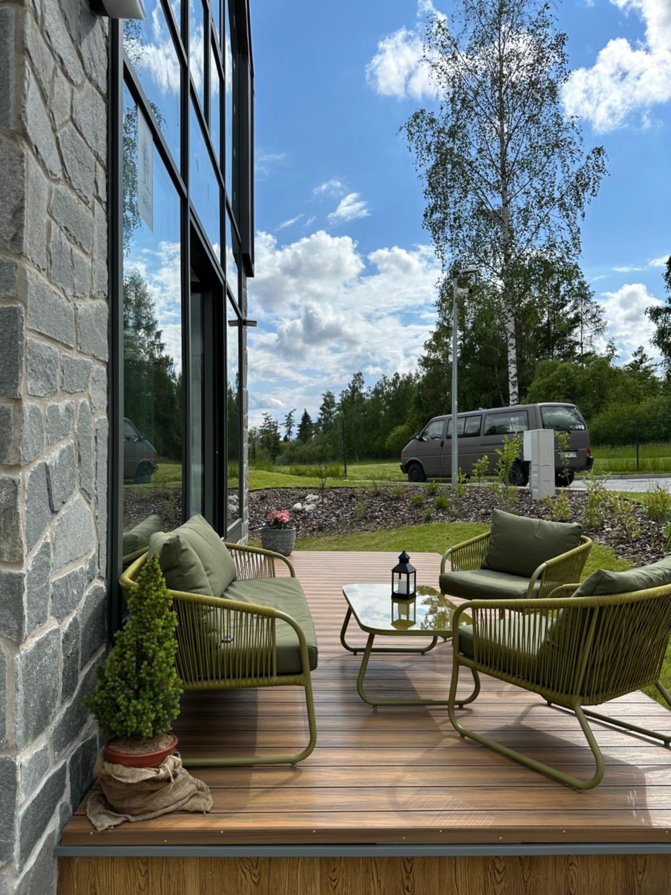 Three-Bedroom House - Photo 6