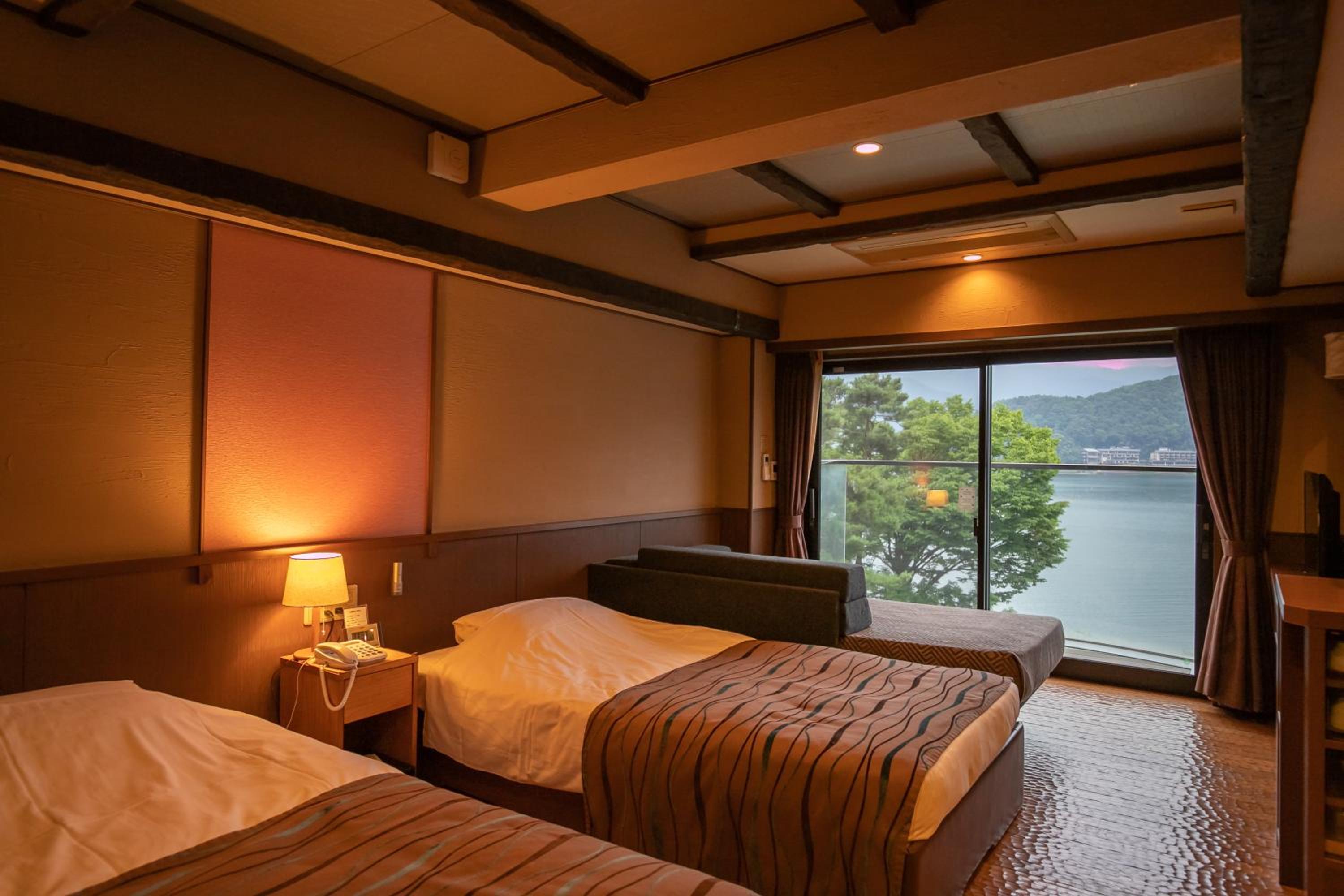 Deluxe Room with Tatami Area and Open-Air Bath with Lake View (4 adults) - Non-Smoking - East Building