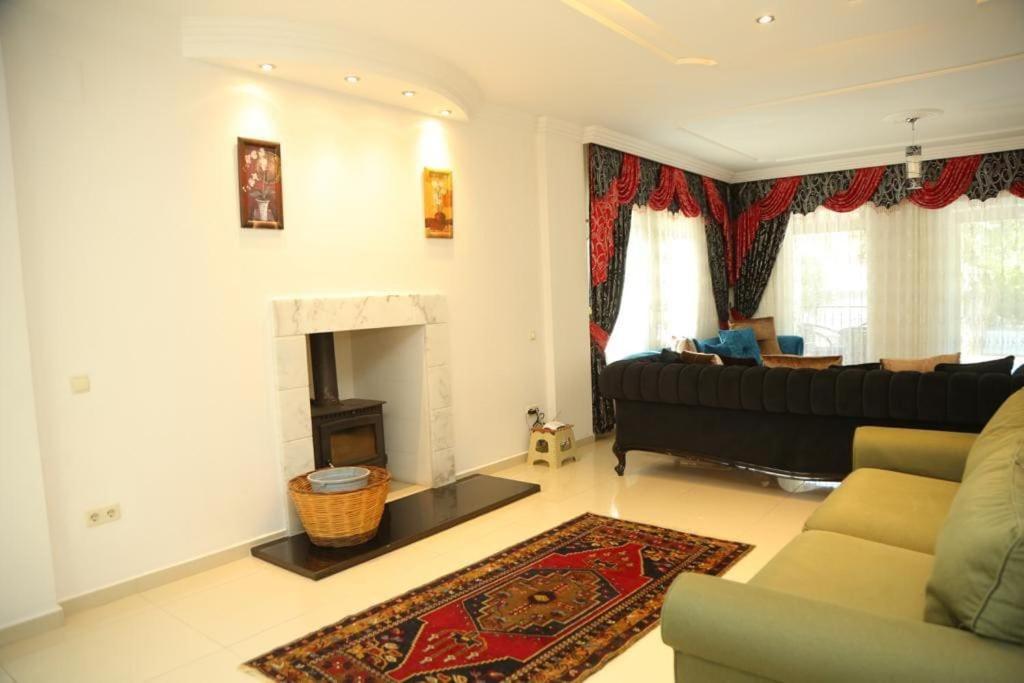 Villa with Garden View photo 3