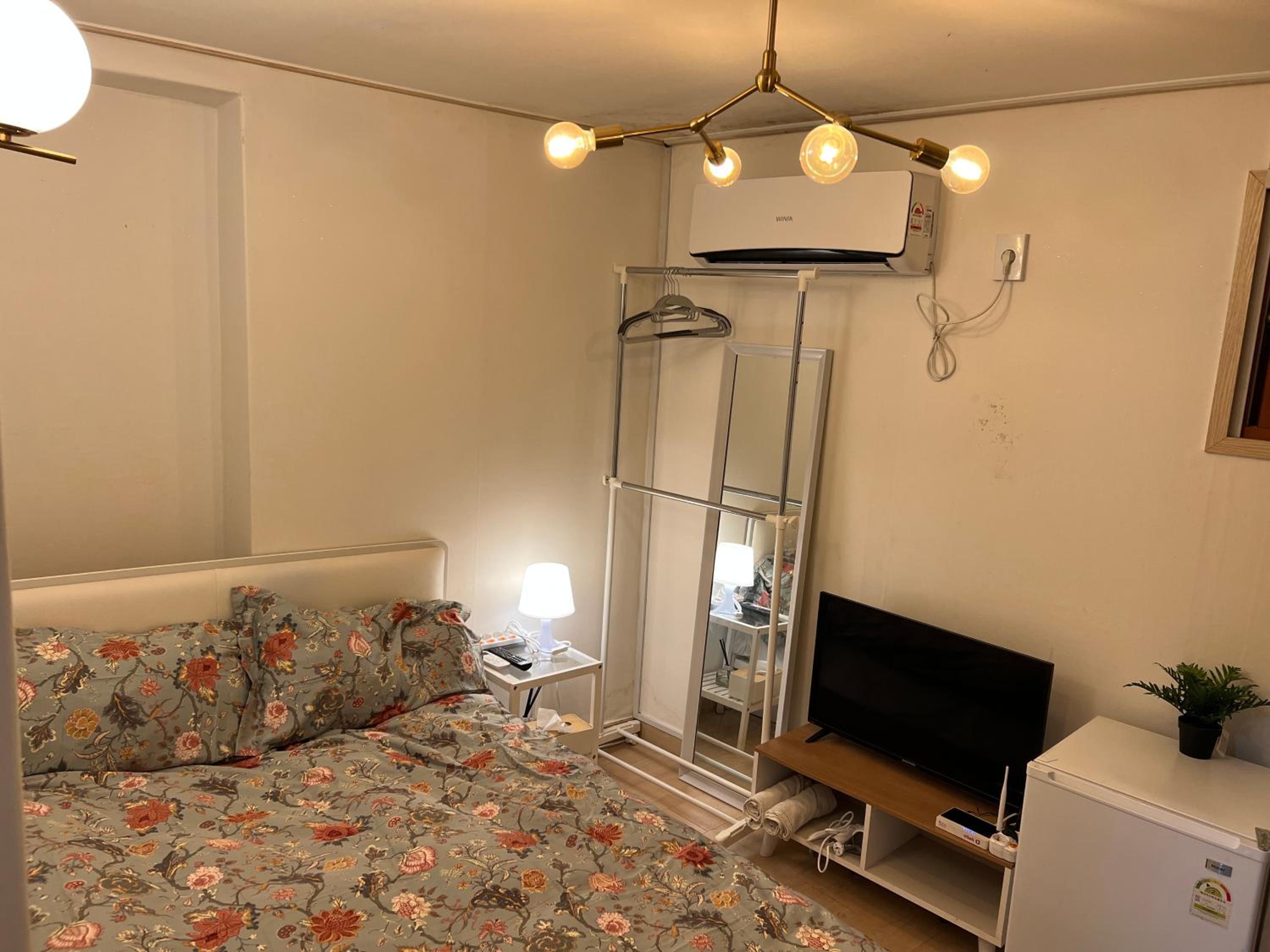Double Room - Photo 2
