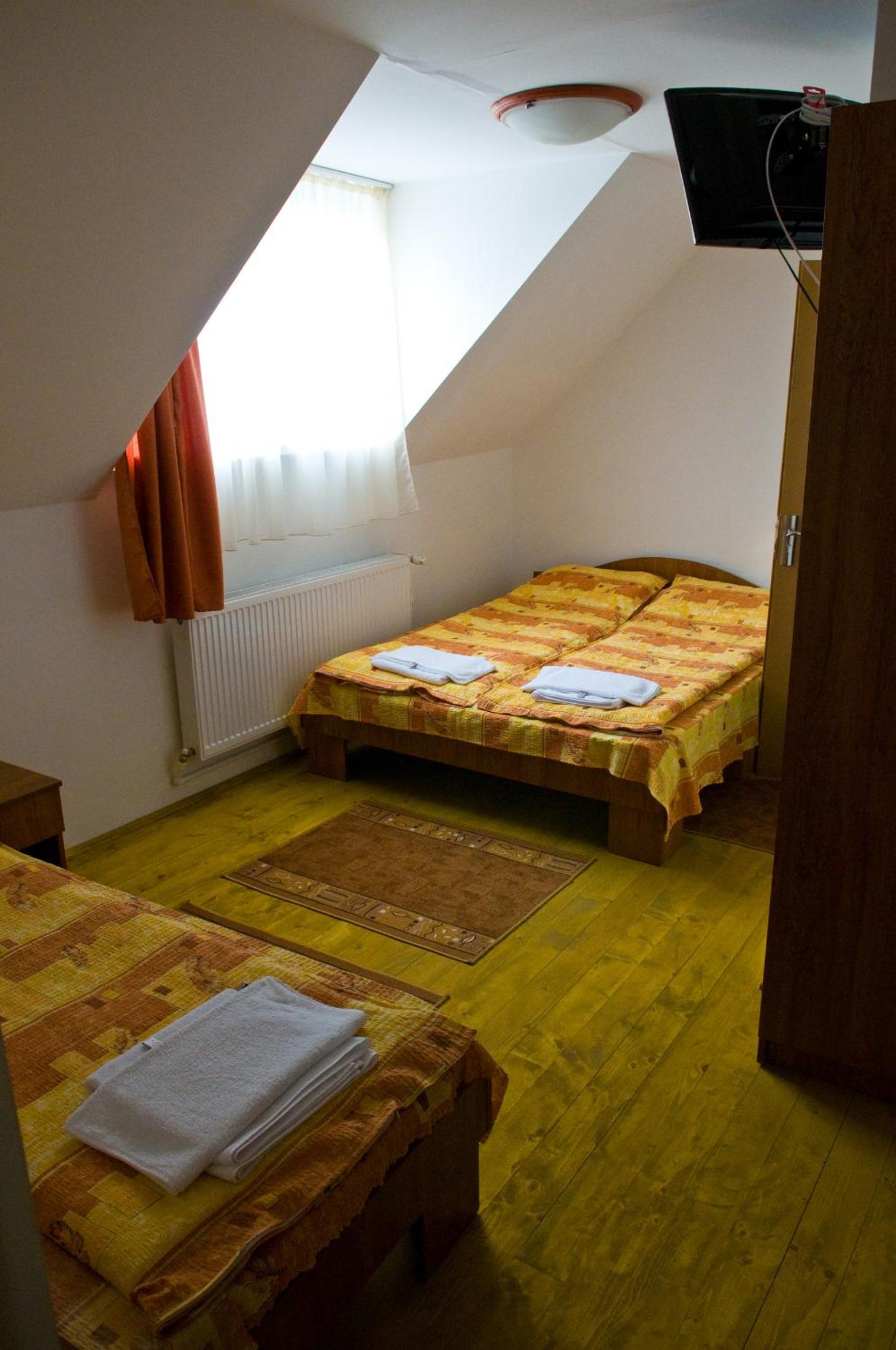 Twin Room photo 1