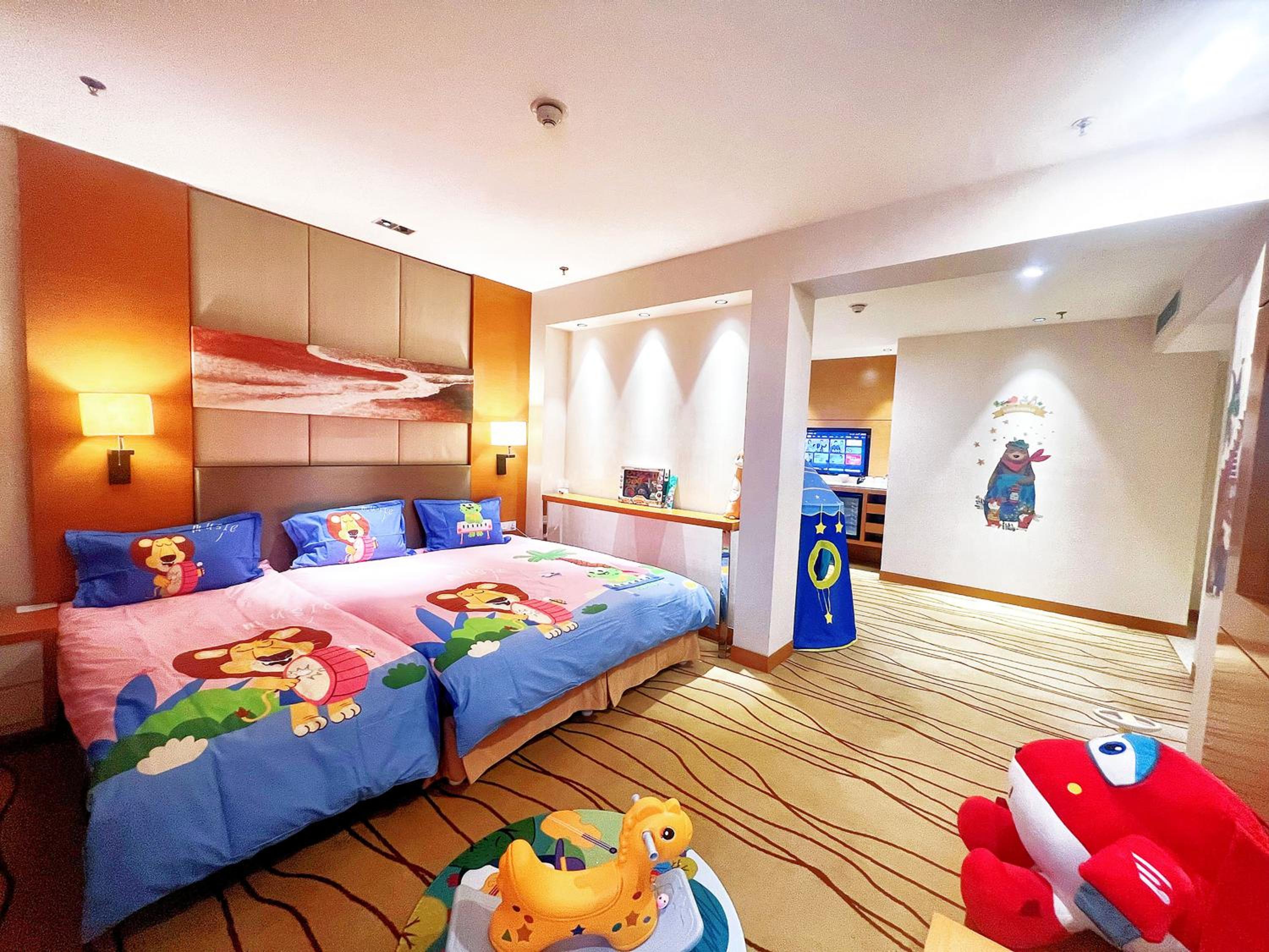 Family Room - Non-Smoking photo 3