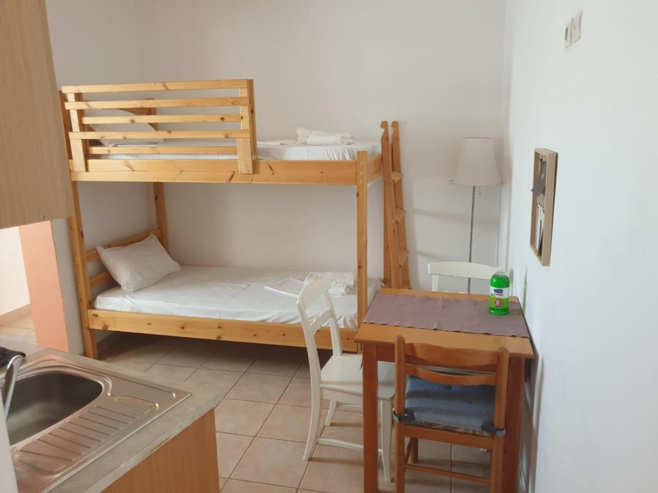 Studio Apartment with Sea View photo 2