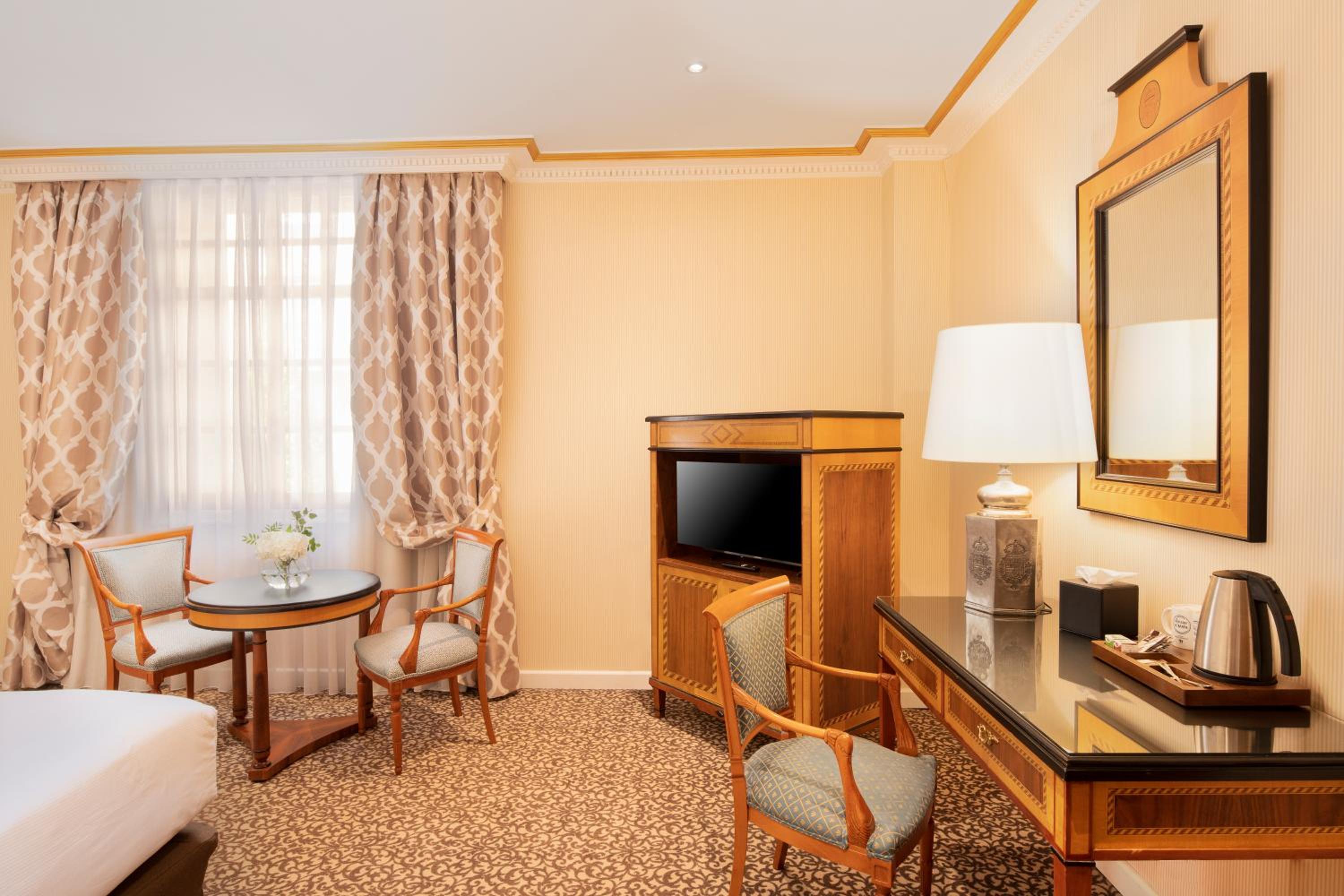 Junior Suite - Photo 3