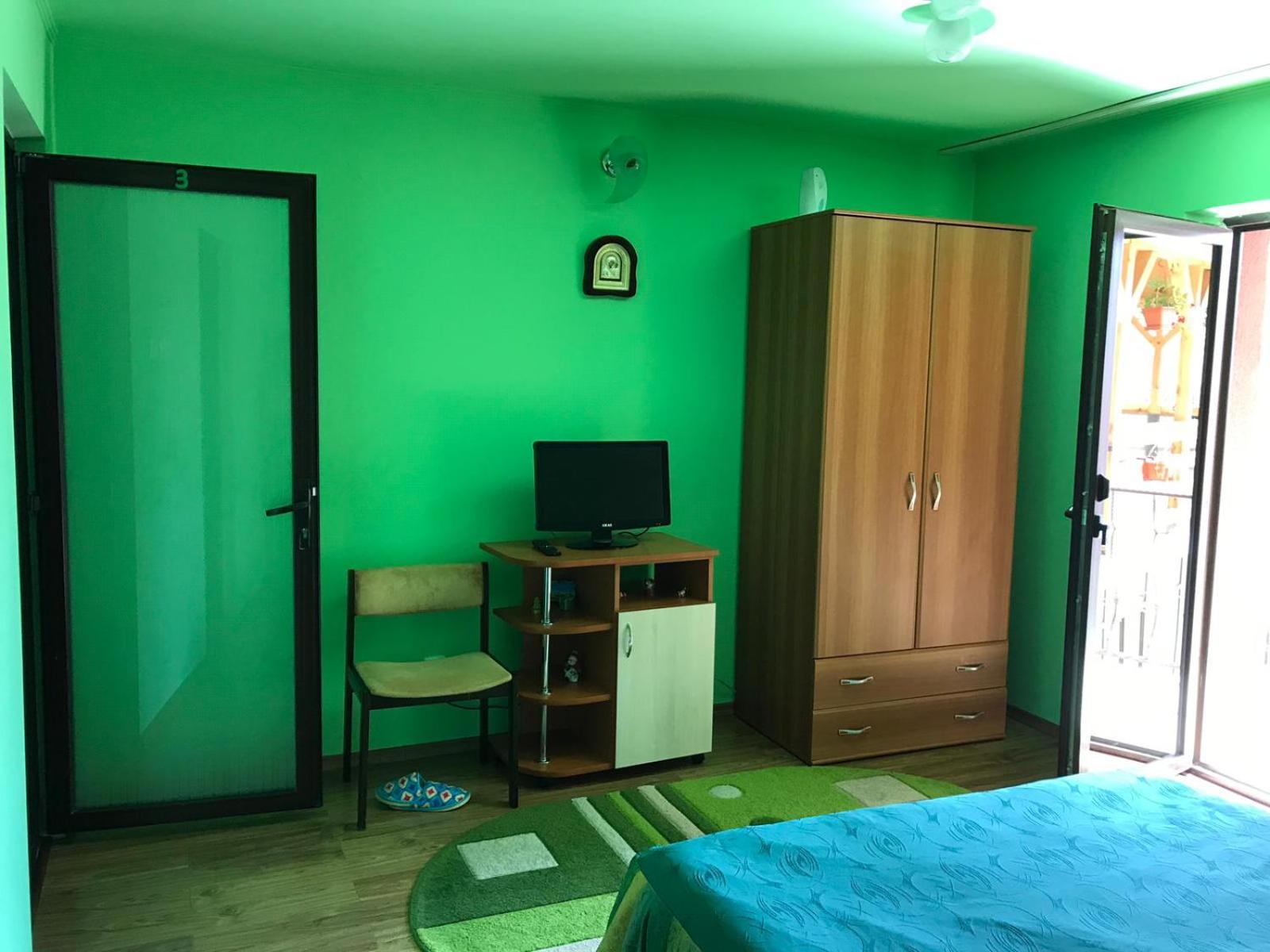 Double Room with Private Bathroom photo 3