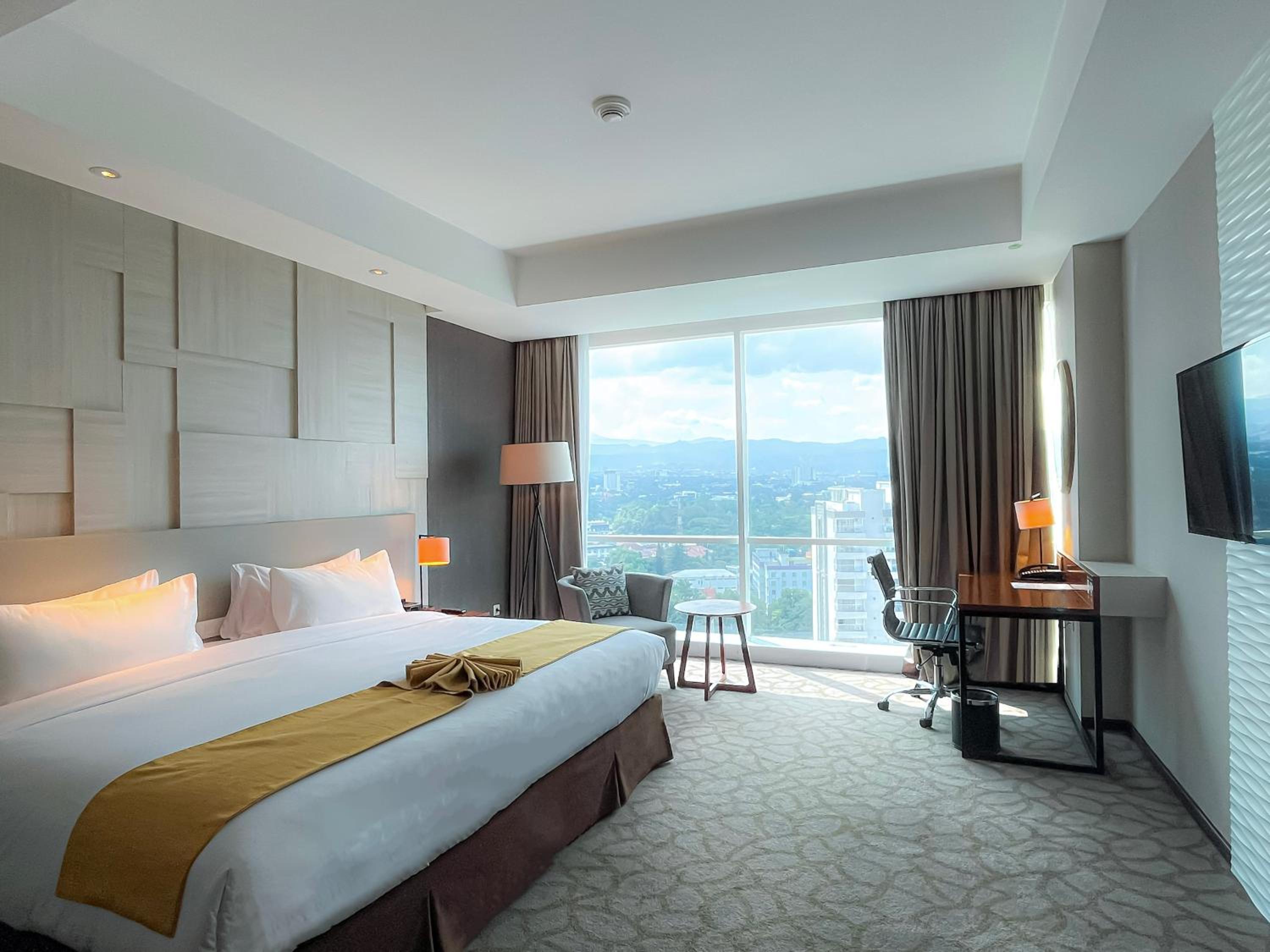 Standard Super King Room