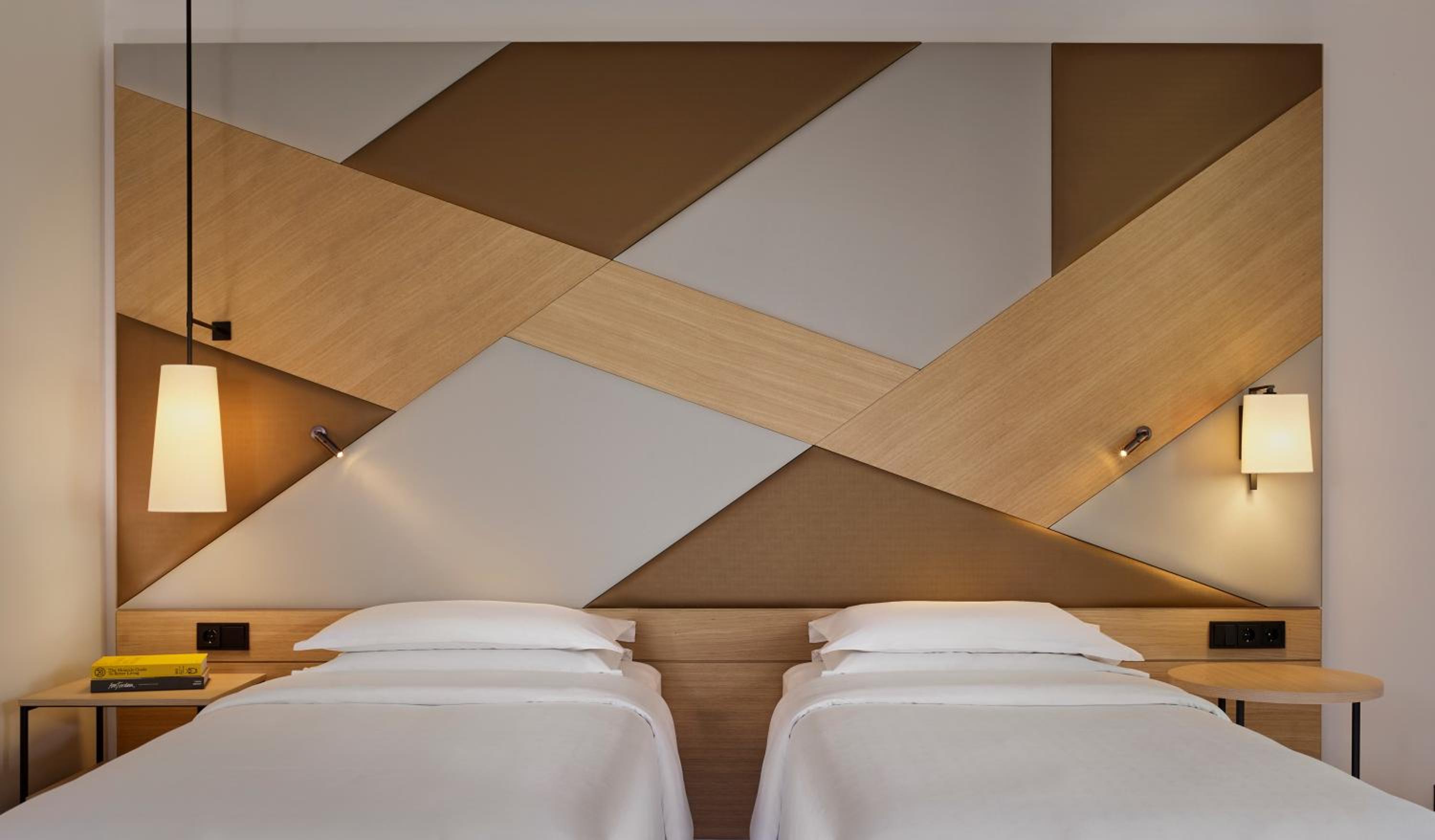 Deluxe, Guest room, 2 Twin/Single Bed(s) - Photo 3