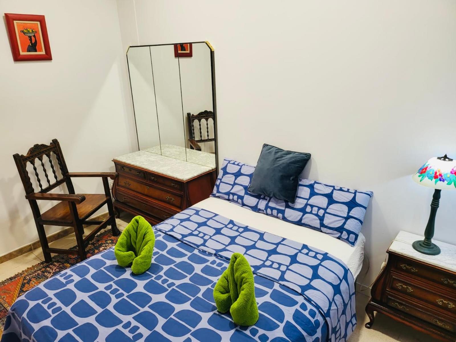 Double Room with Shared Bathroom photo 3