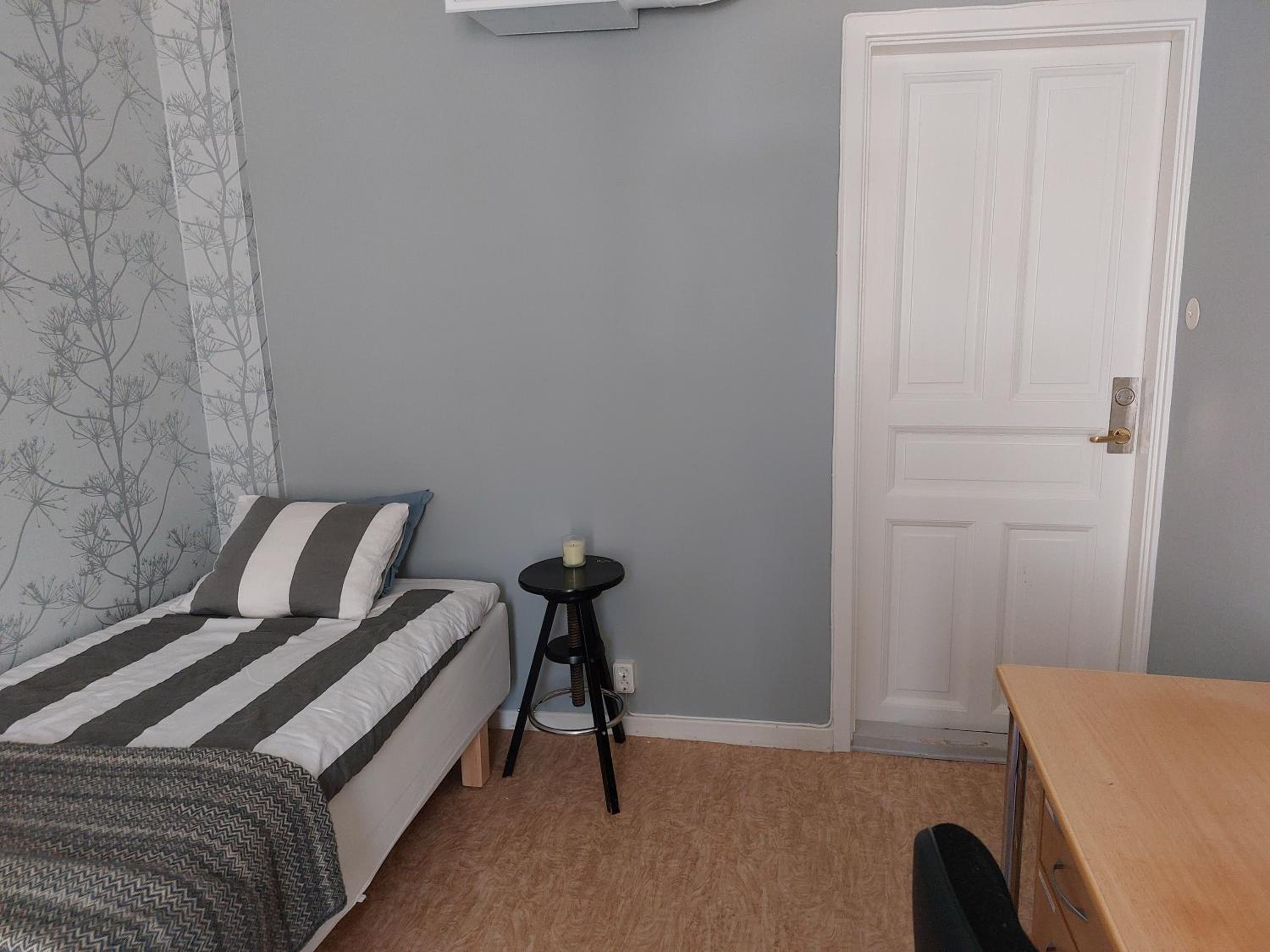 Single Room photo 1