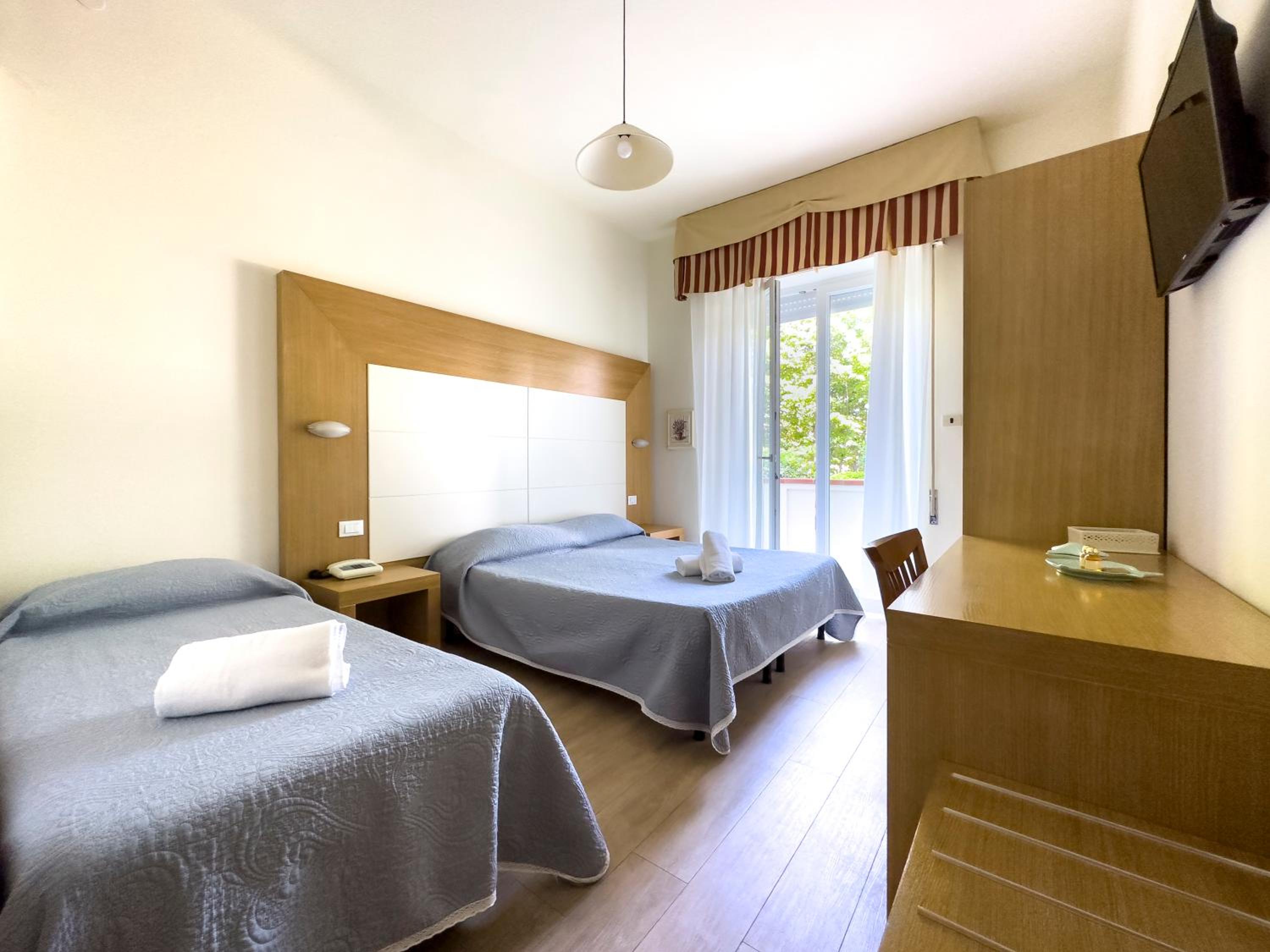 Triple Room - Photo 1