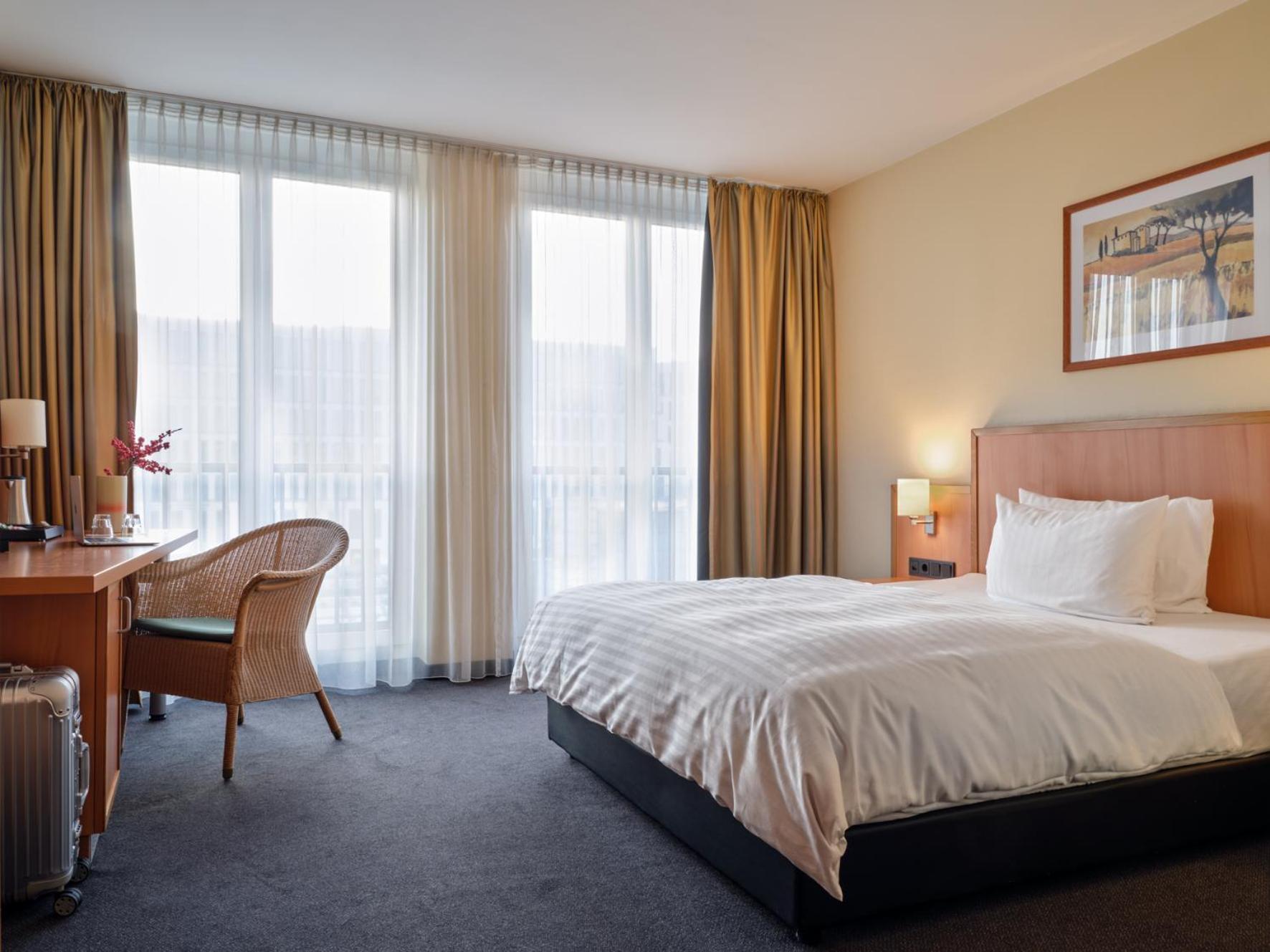 Queen Room - Photo 1