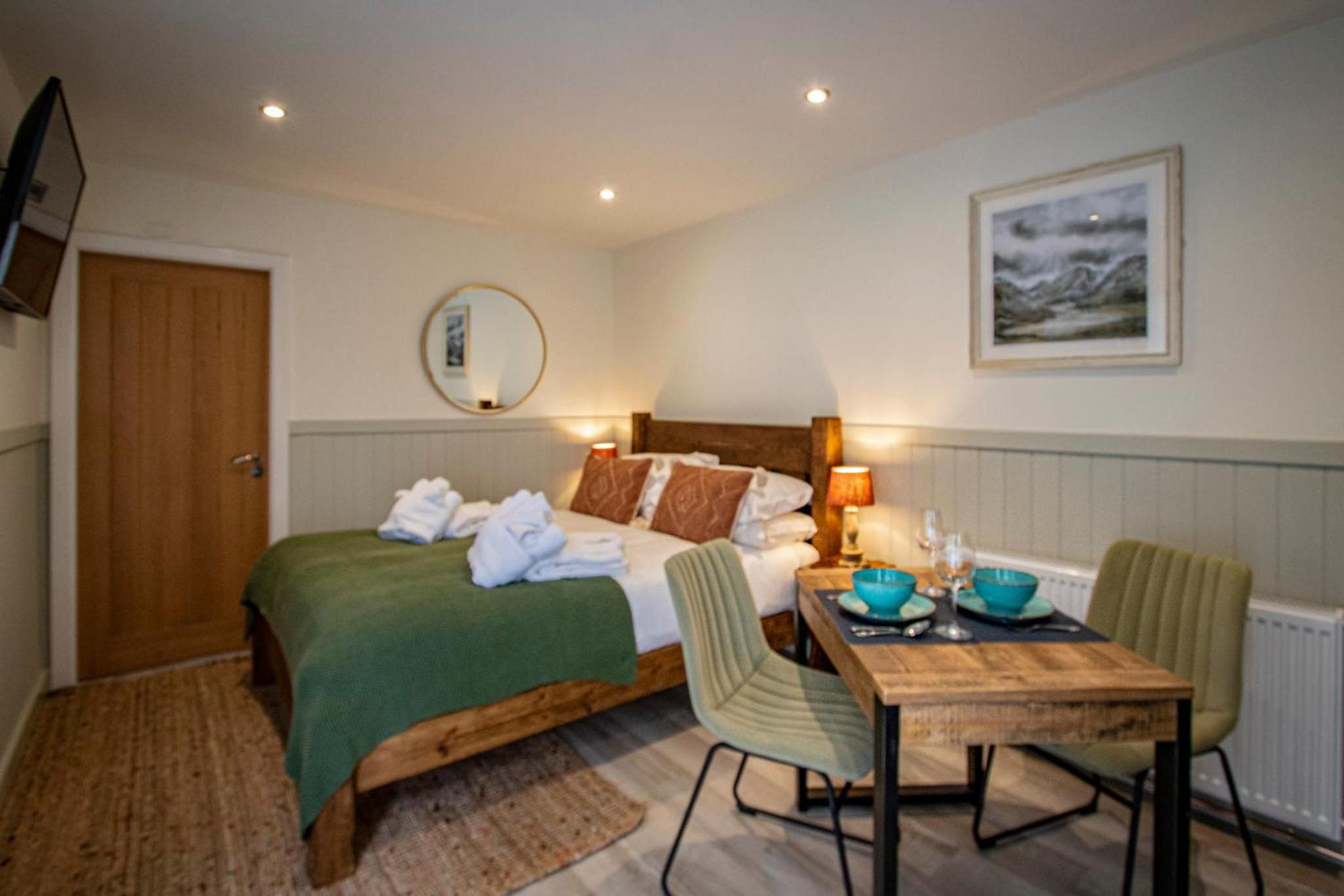 Standard King Room