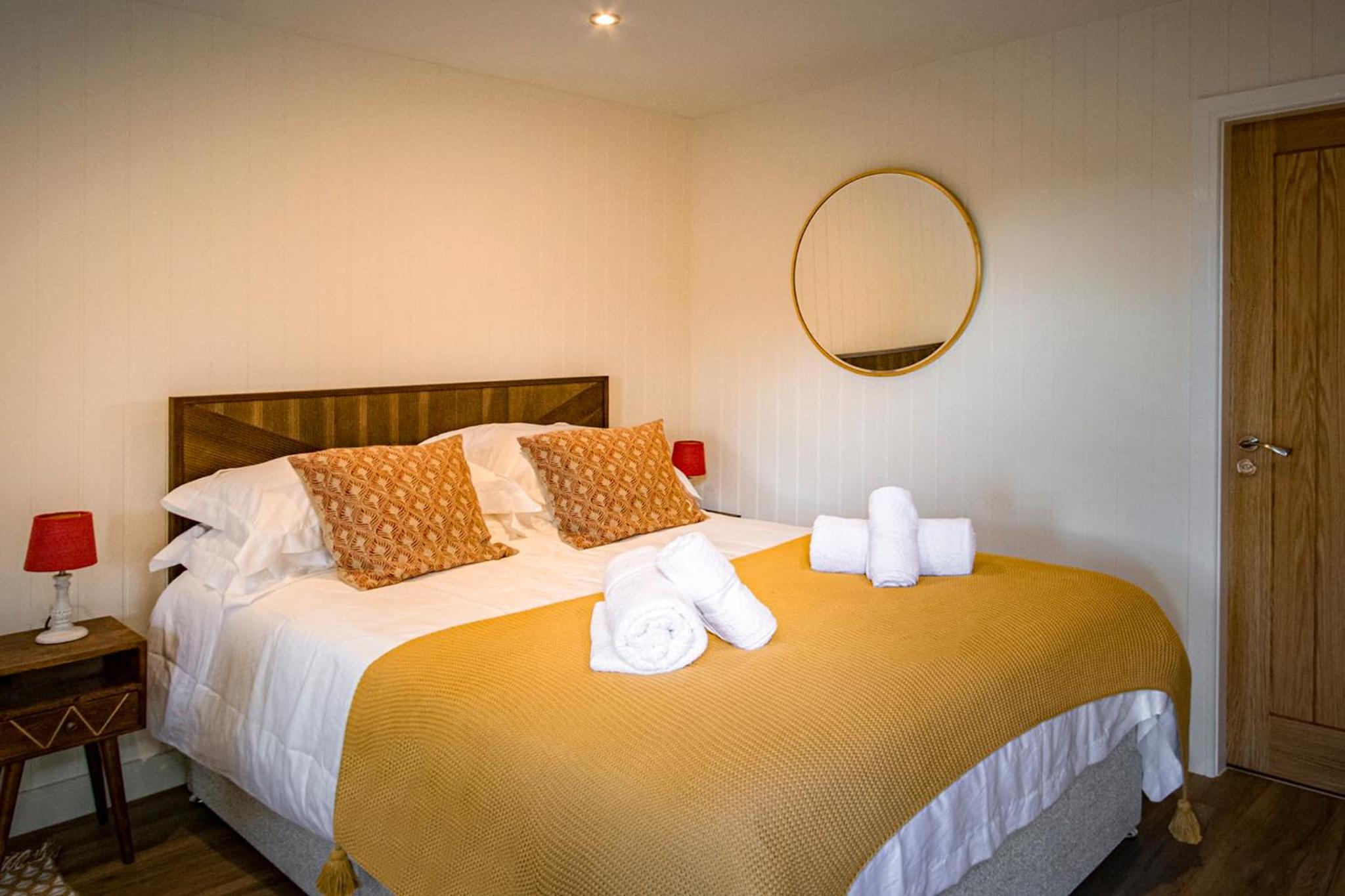 Standard King Room photo 2