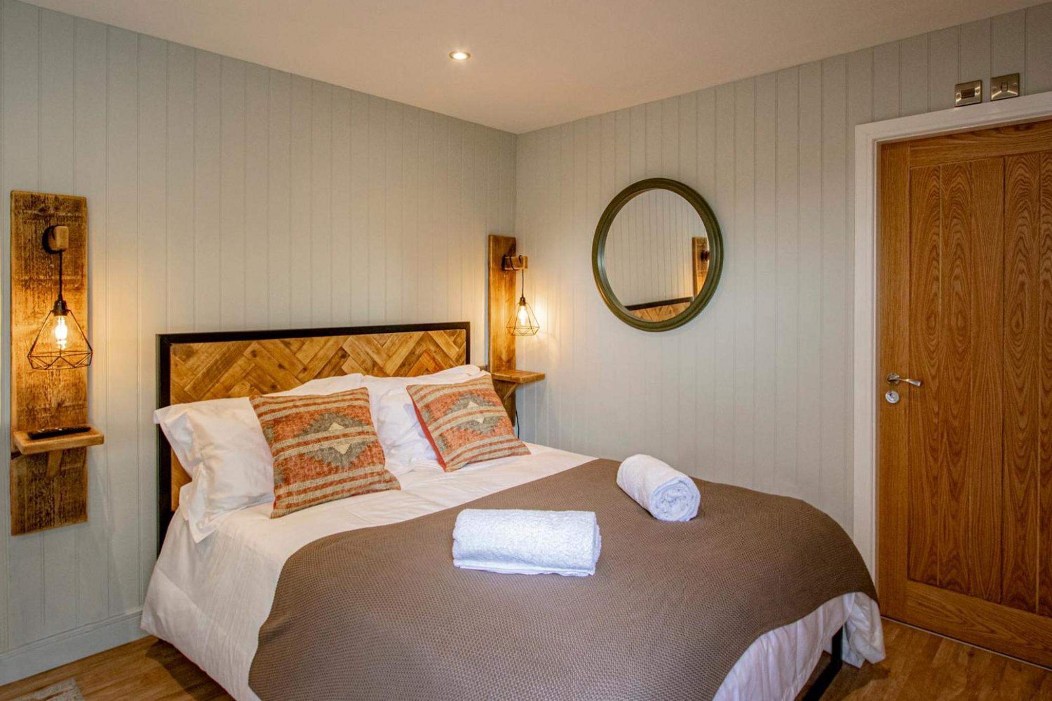 Superior King Room