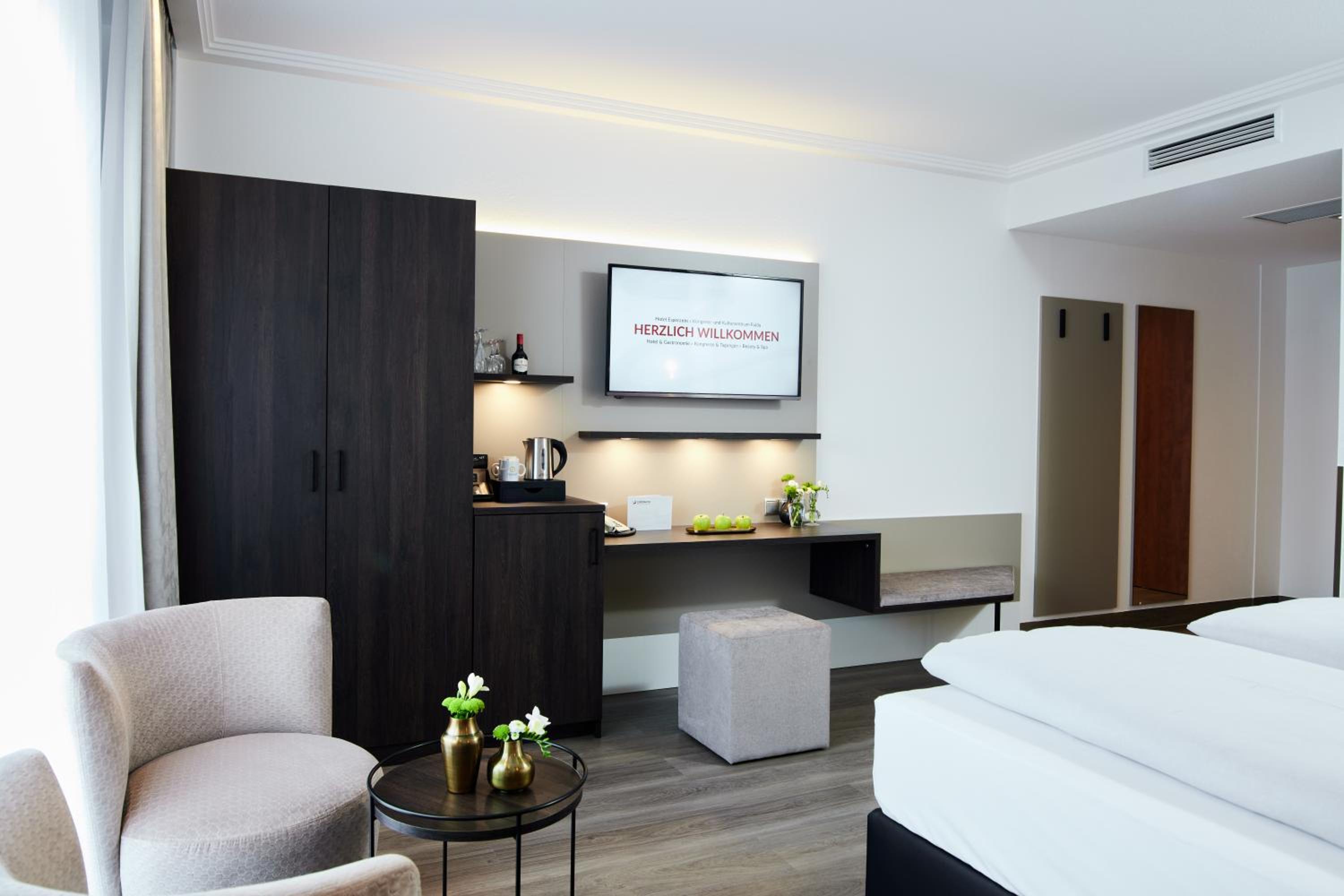Double Room with Terrace - Photo 3