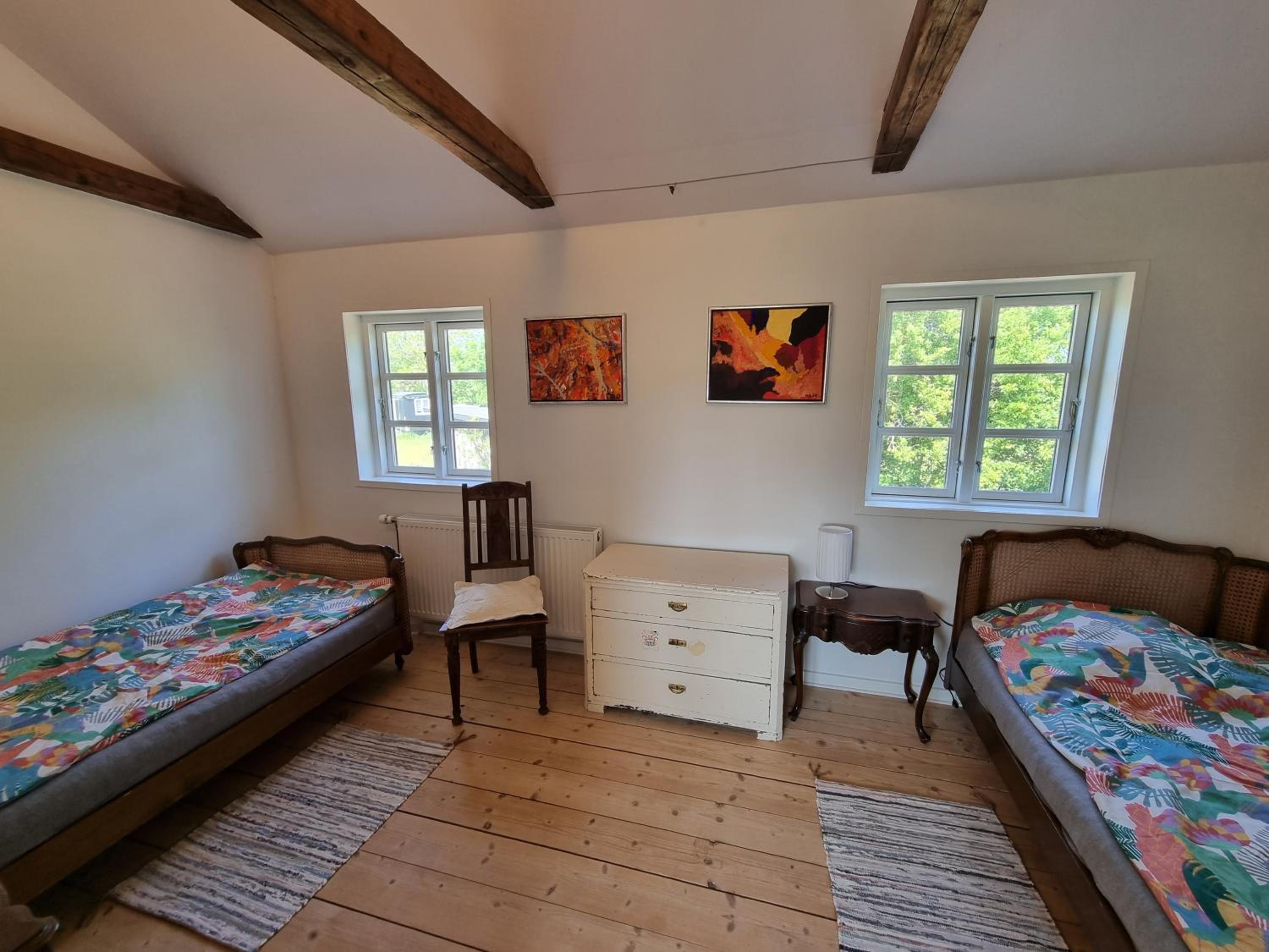 Four-Bedroom House photo 1