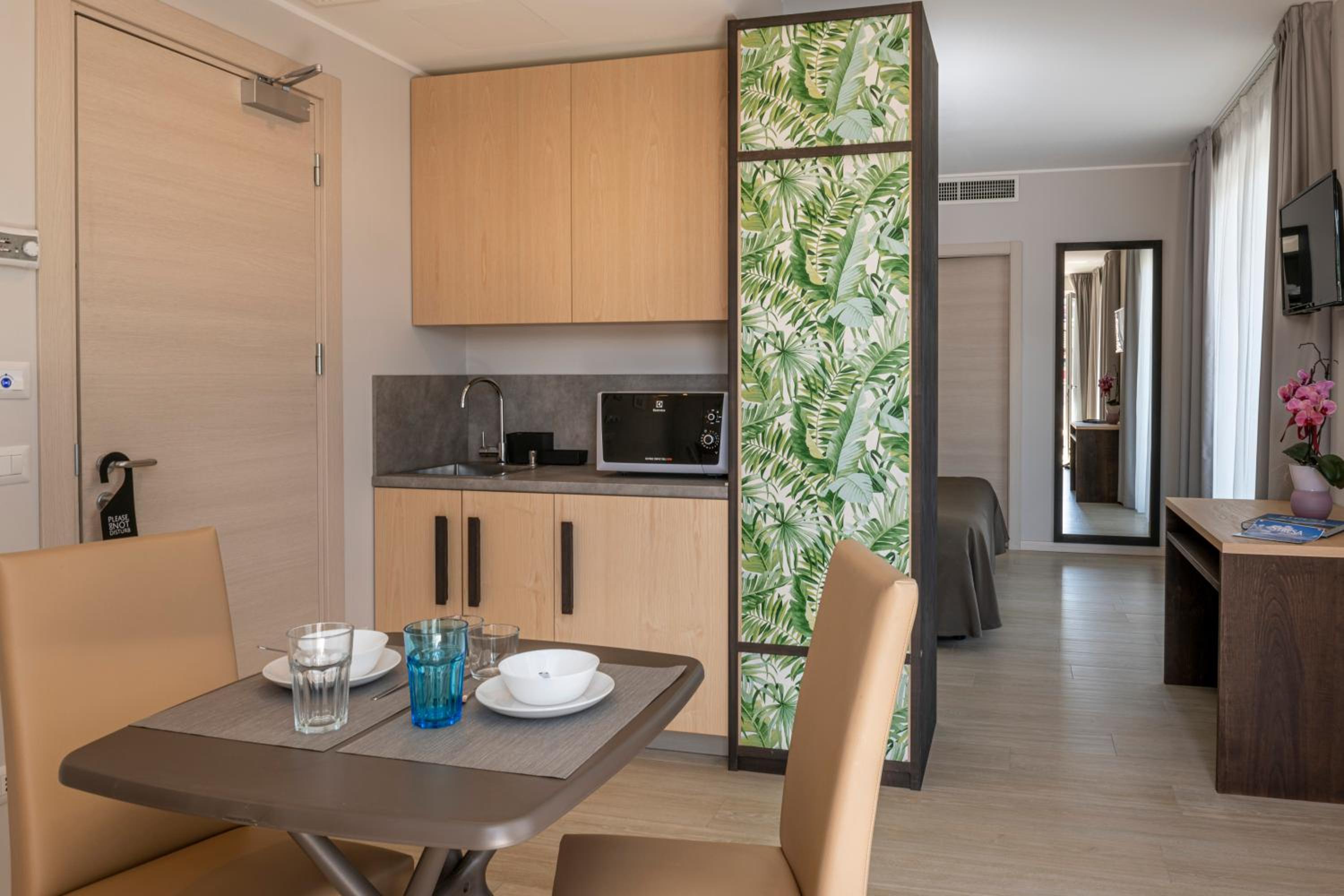 Superior Suite - Photo 3