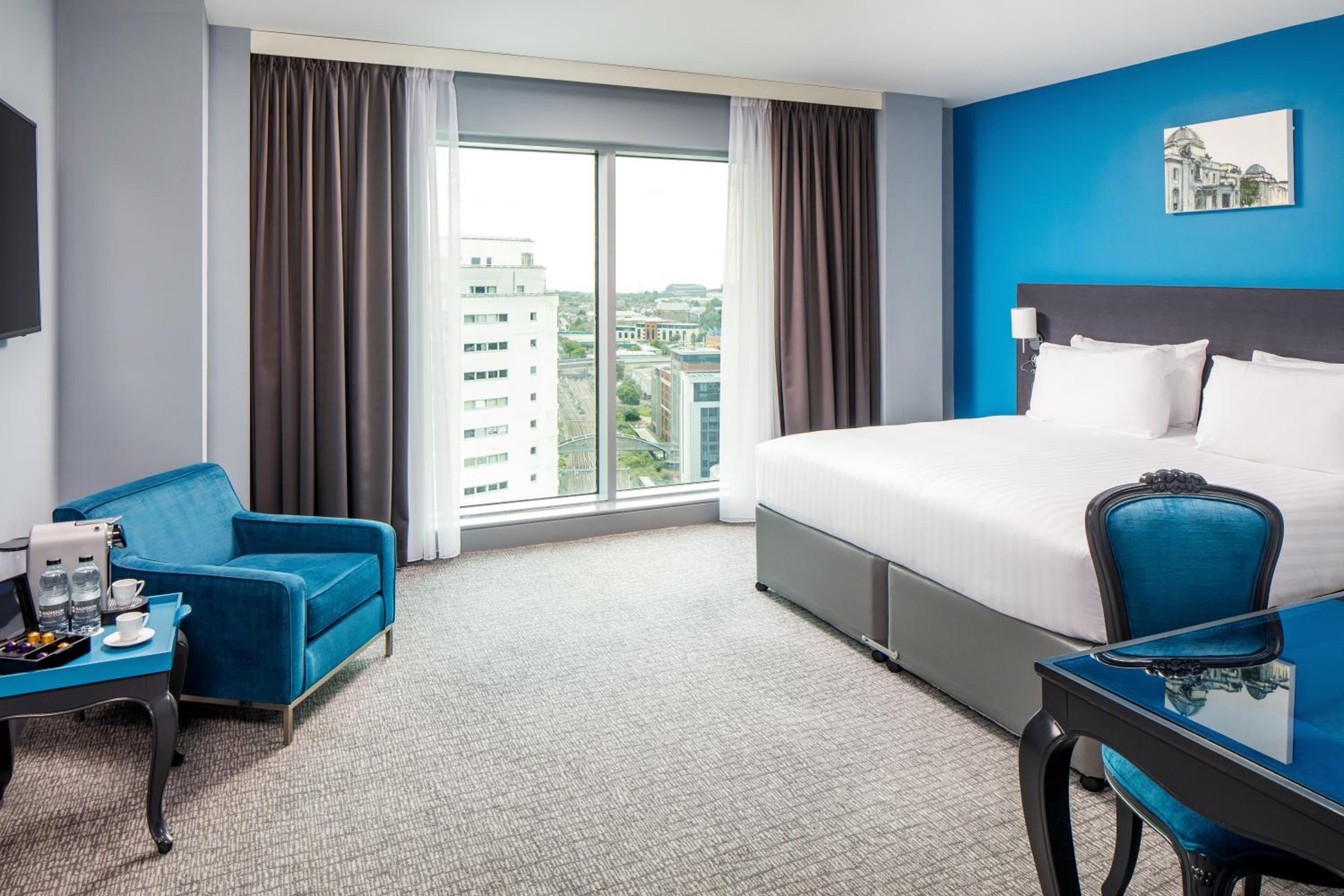 Superior Room with City View photo 1