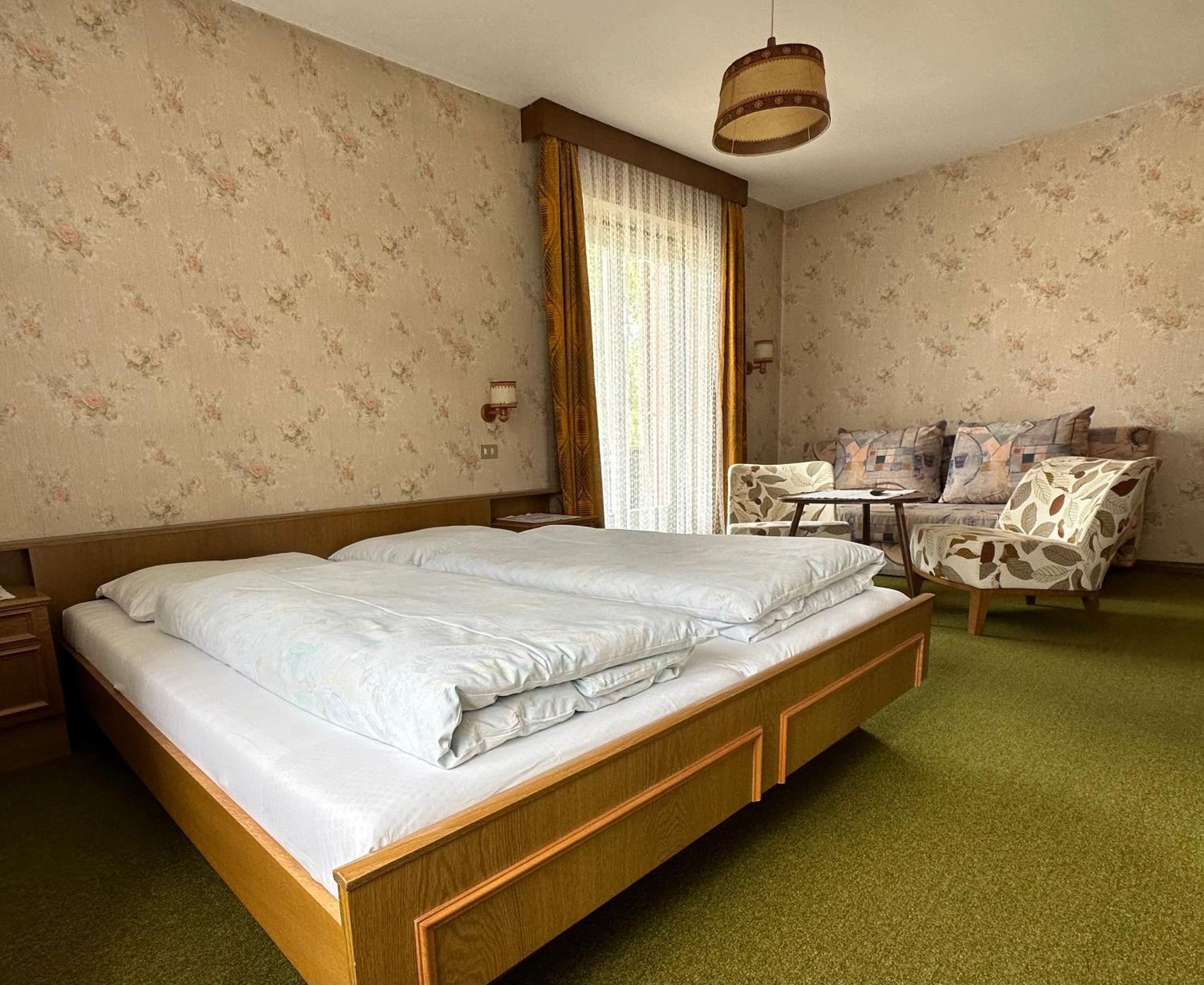 Triple Room with Private External Bathroom photo 2