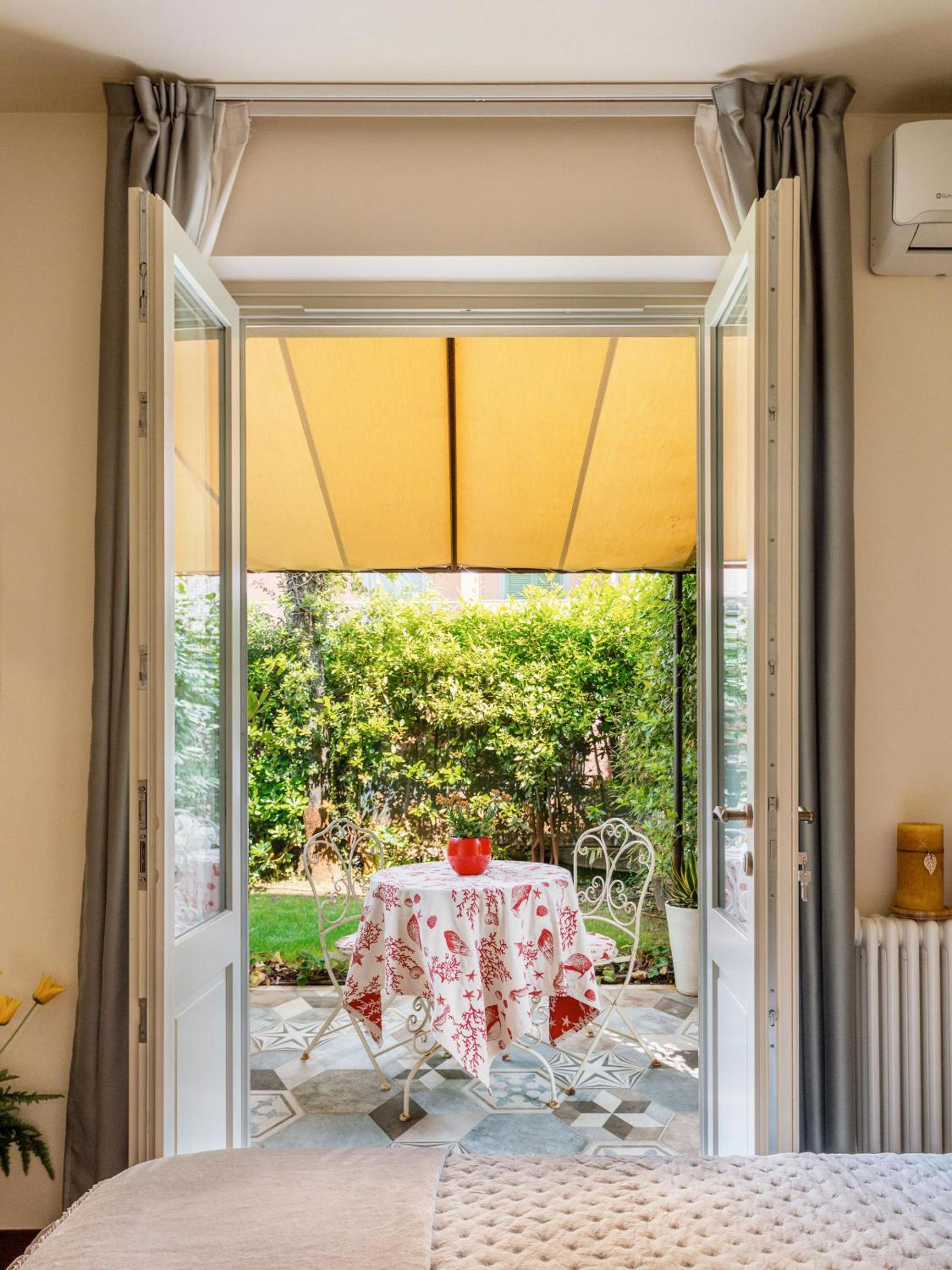 Double Room with Terrace - Photo 11