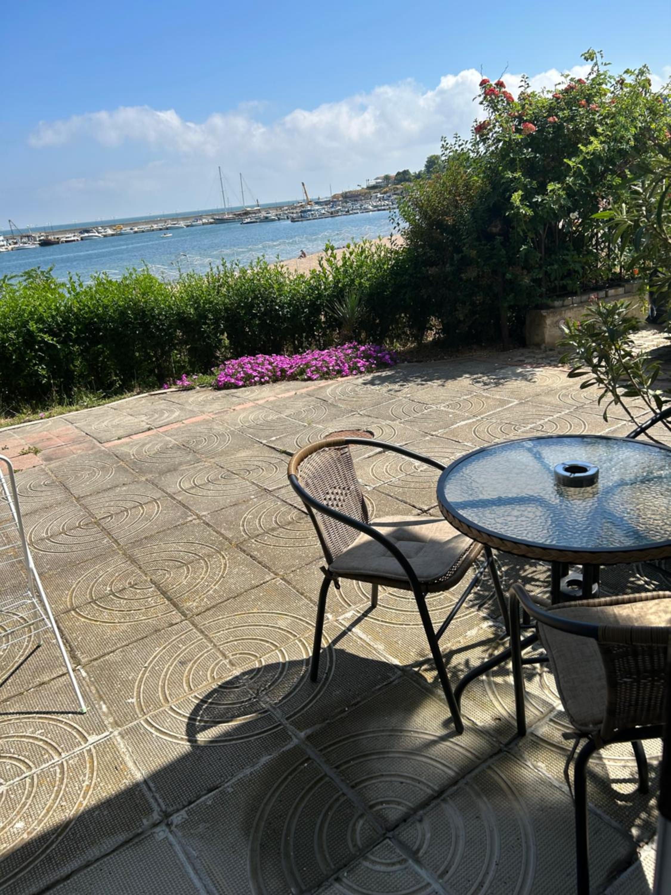 Double Room with Sea View - Ground Floor photo 2