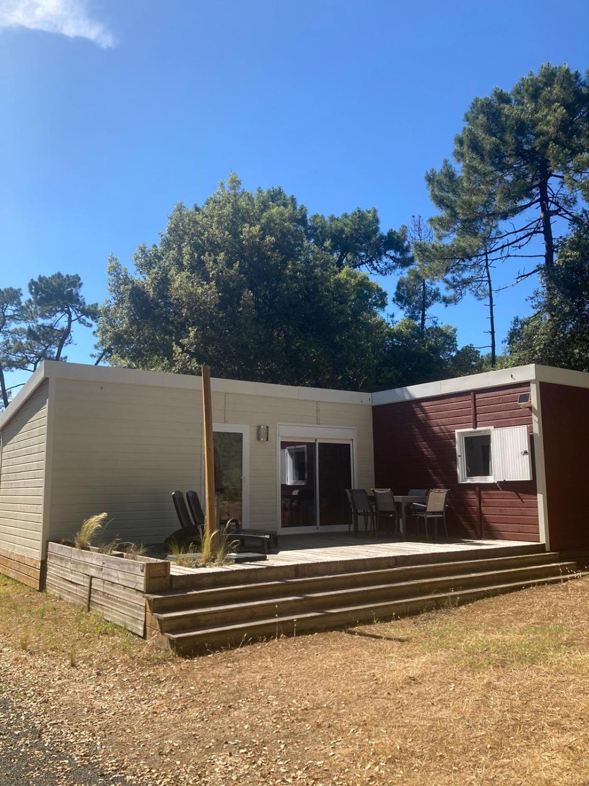 Three-Bedroom Chalet photo 2