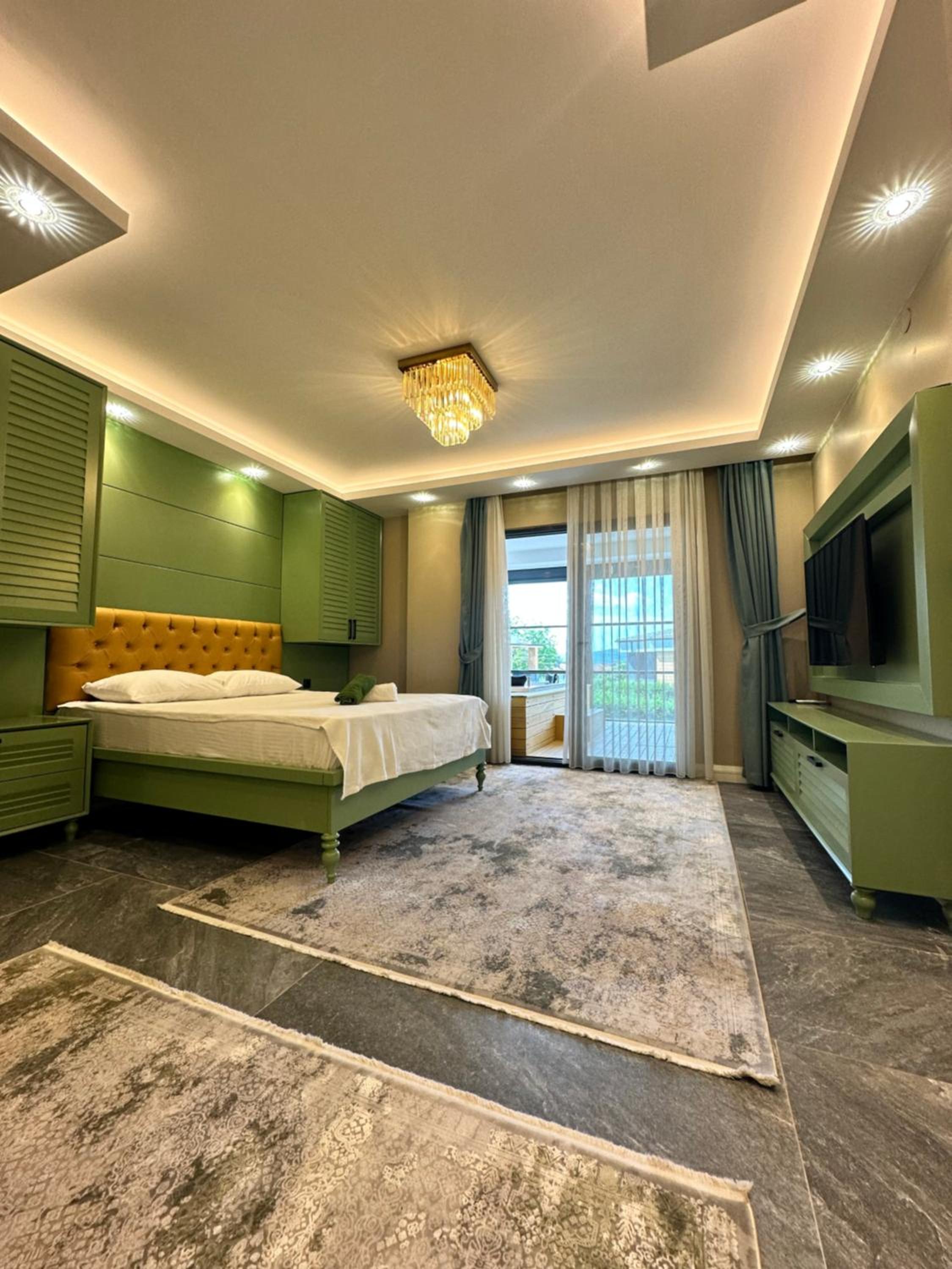 Villa - Photo 3