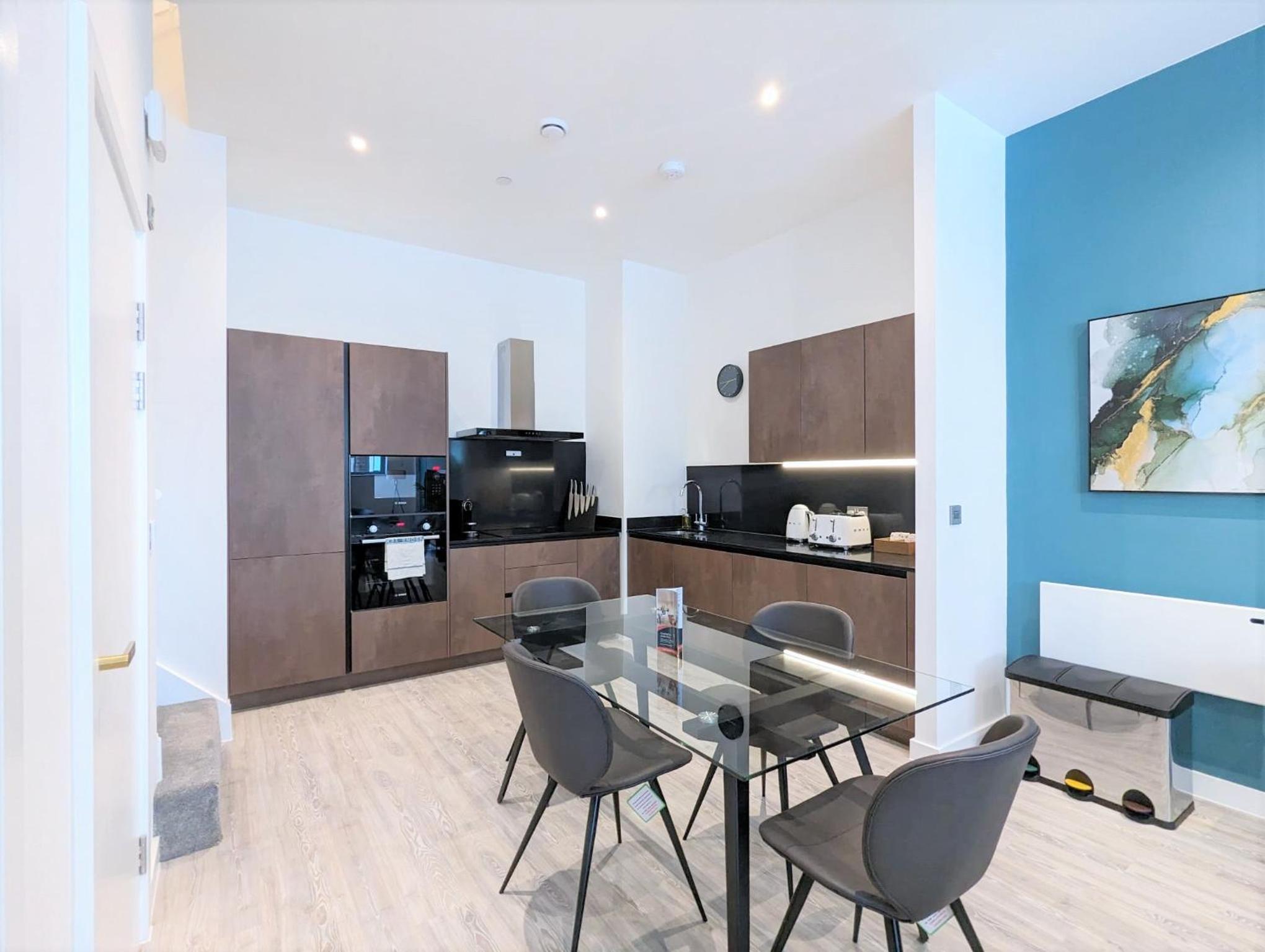 Two Bedroom Townhouse photo 2