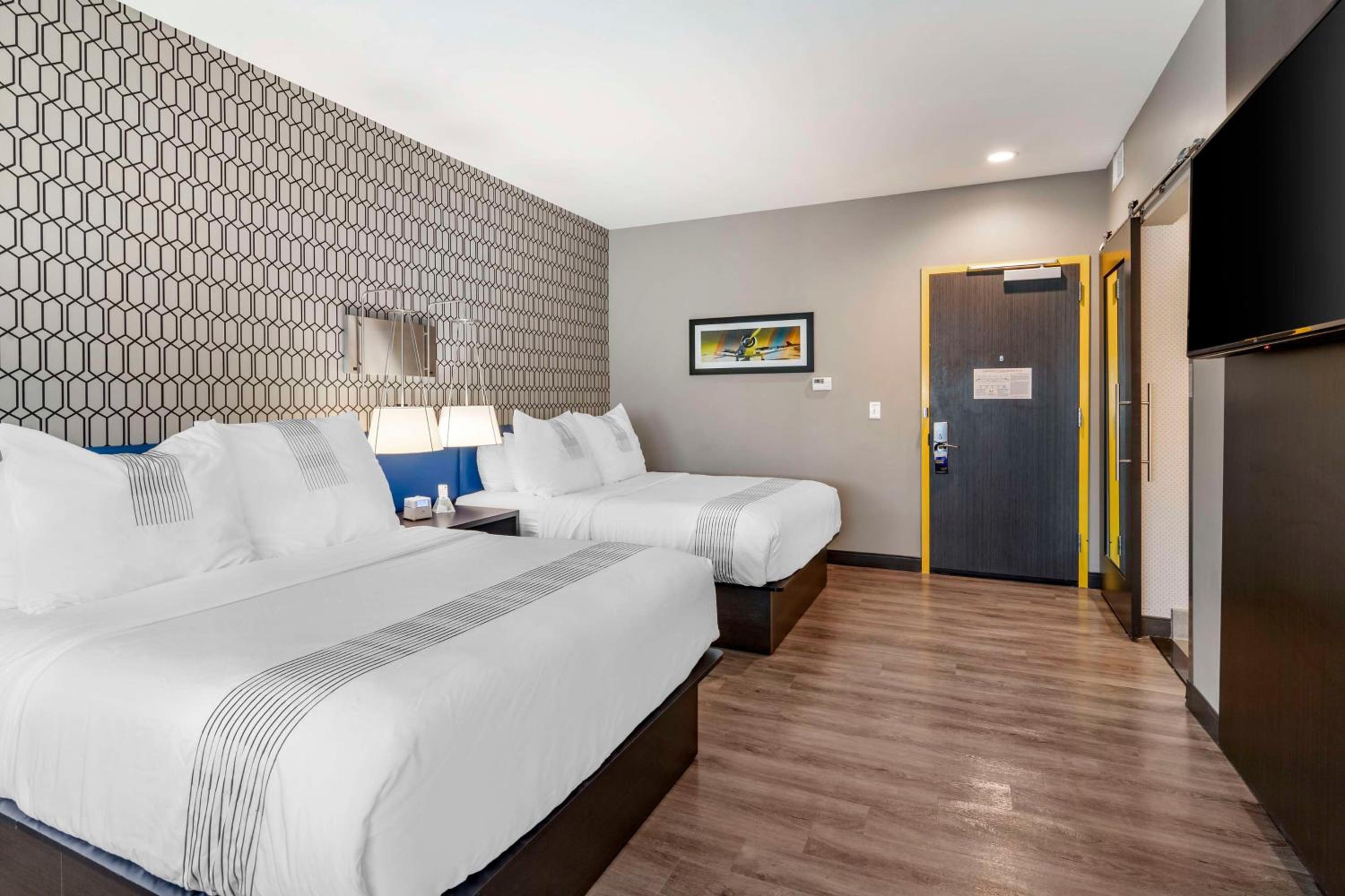 Queen Room with Two Queen Beds