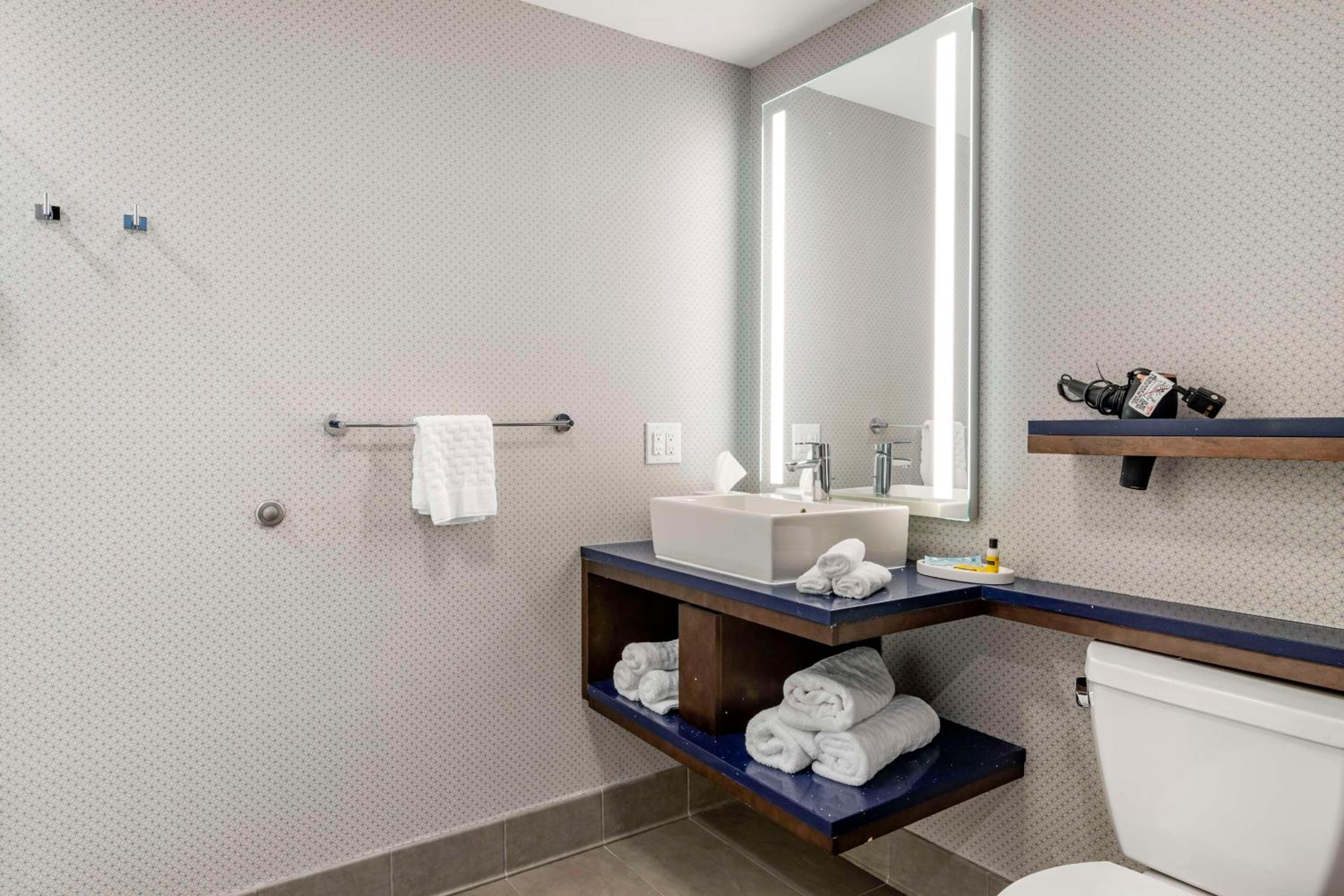 Available room