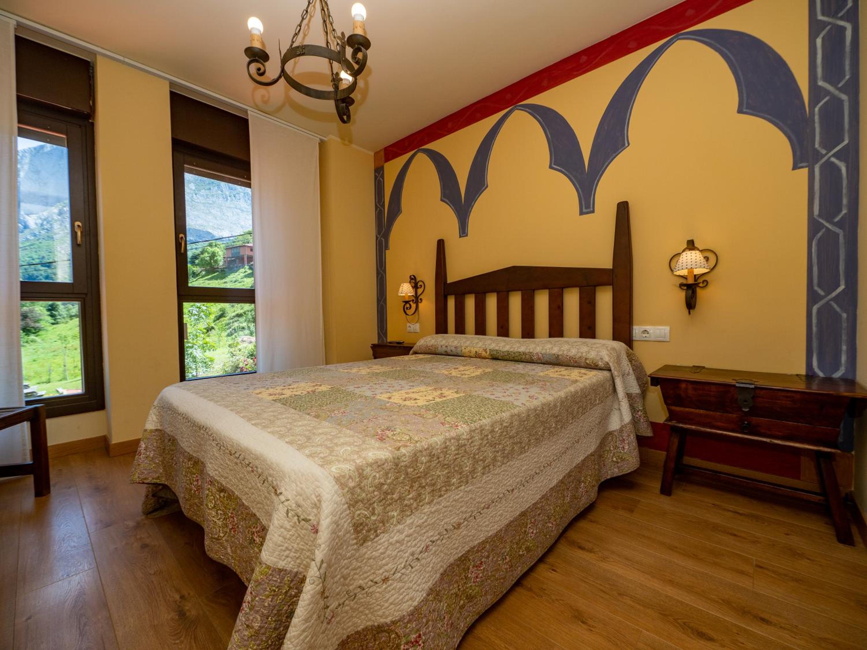 Double Room - Photo 7