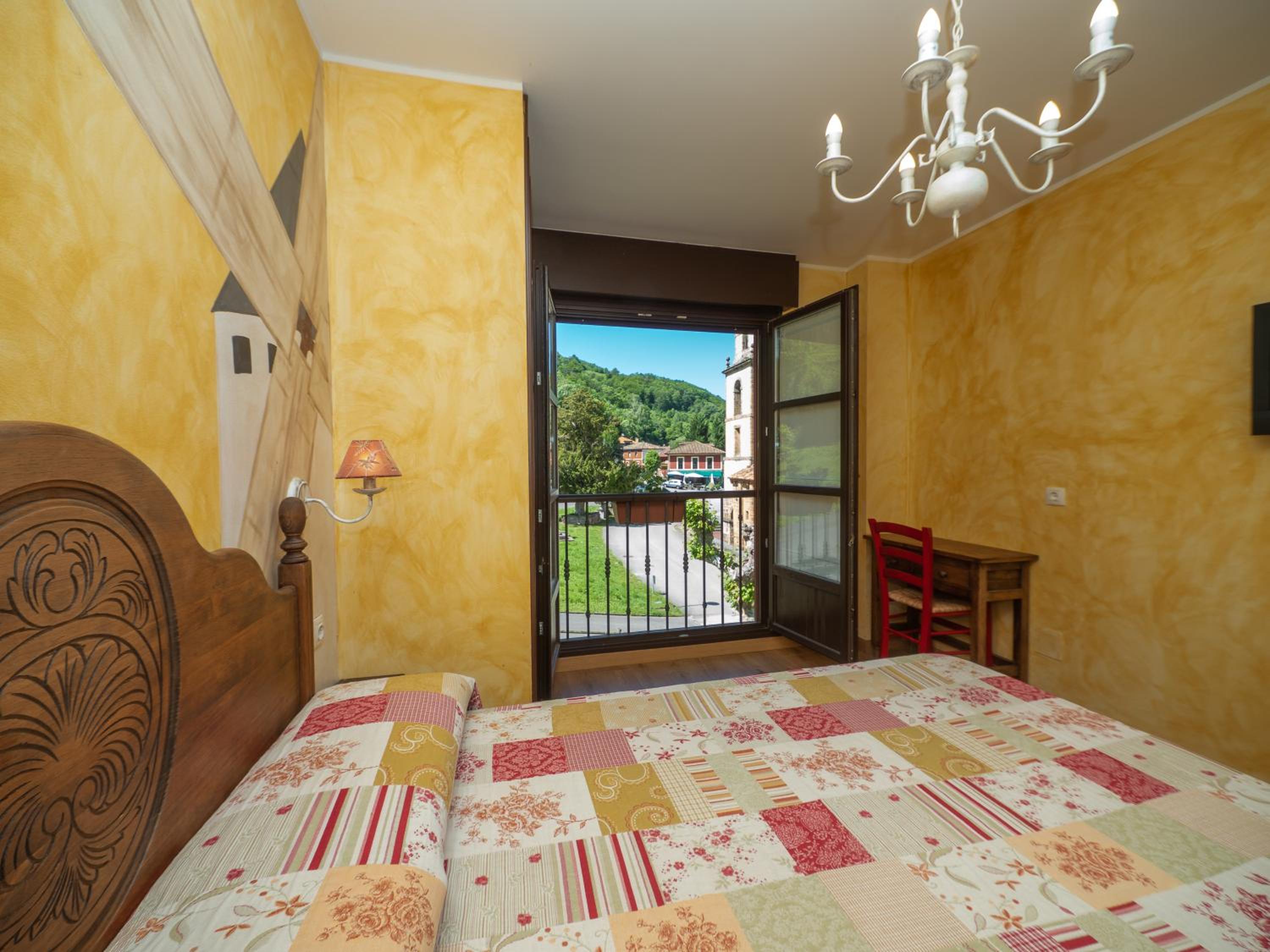 Double Room - Photo 10