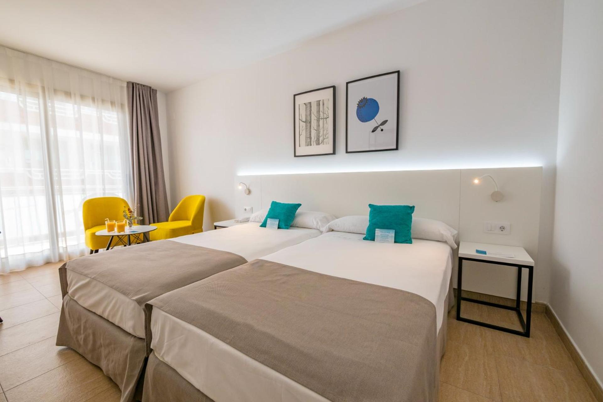 Premium Double or Twin Room - Photo 1