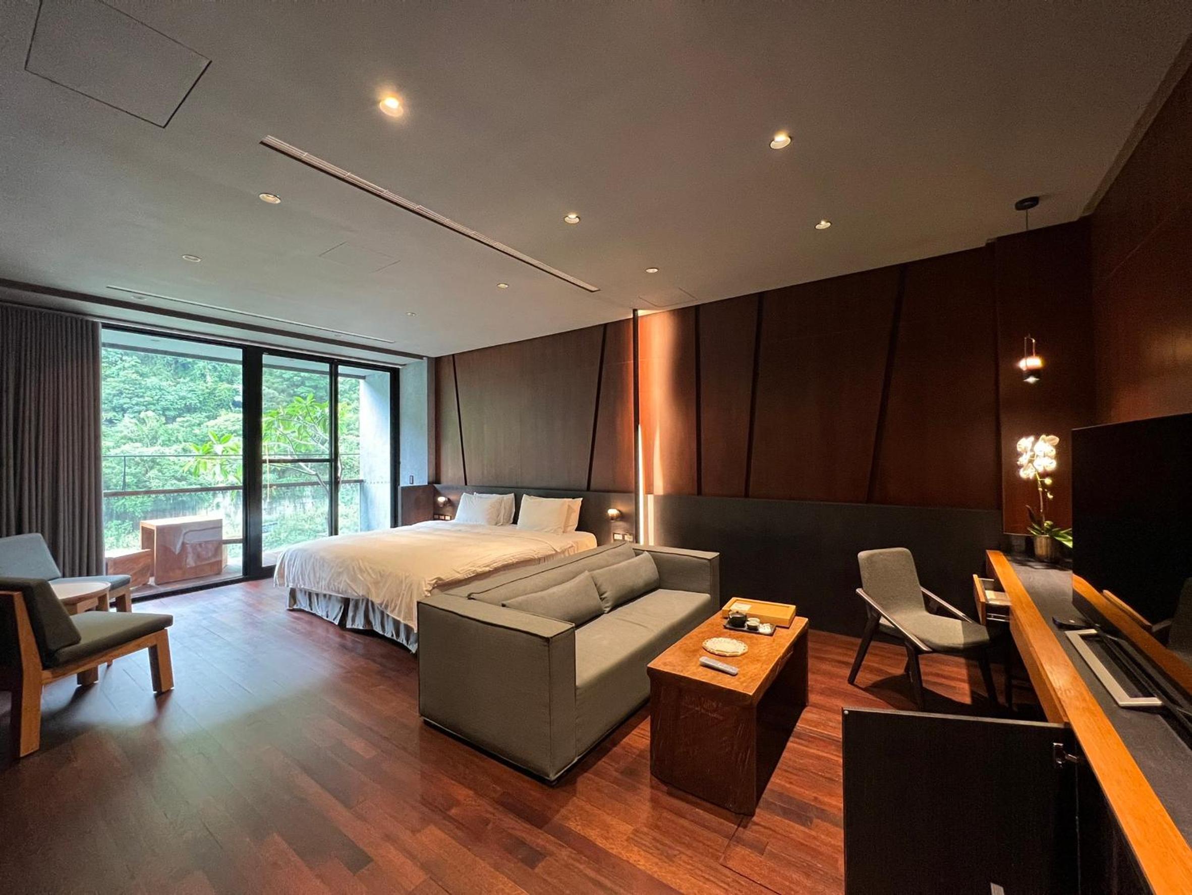 Deluxe Double Room with Balcony