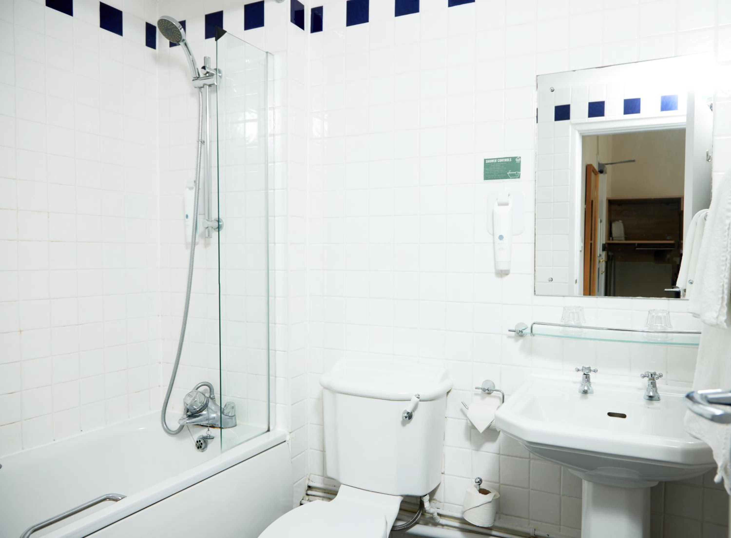 Twin Room photo 2