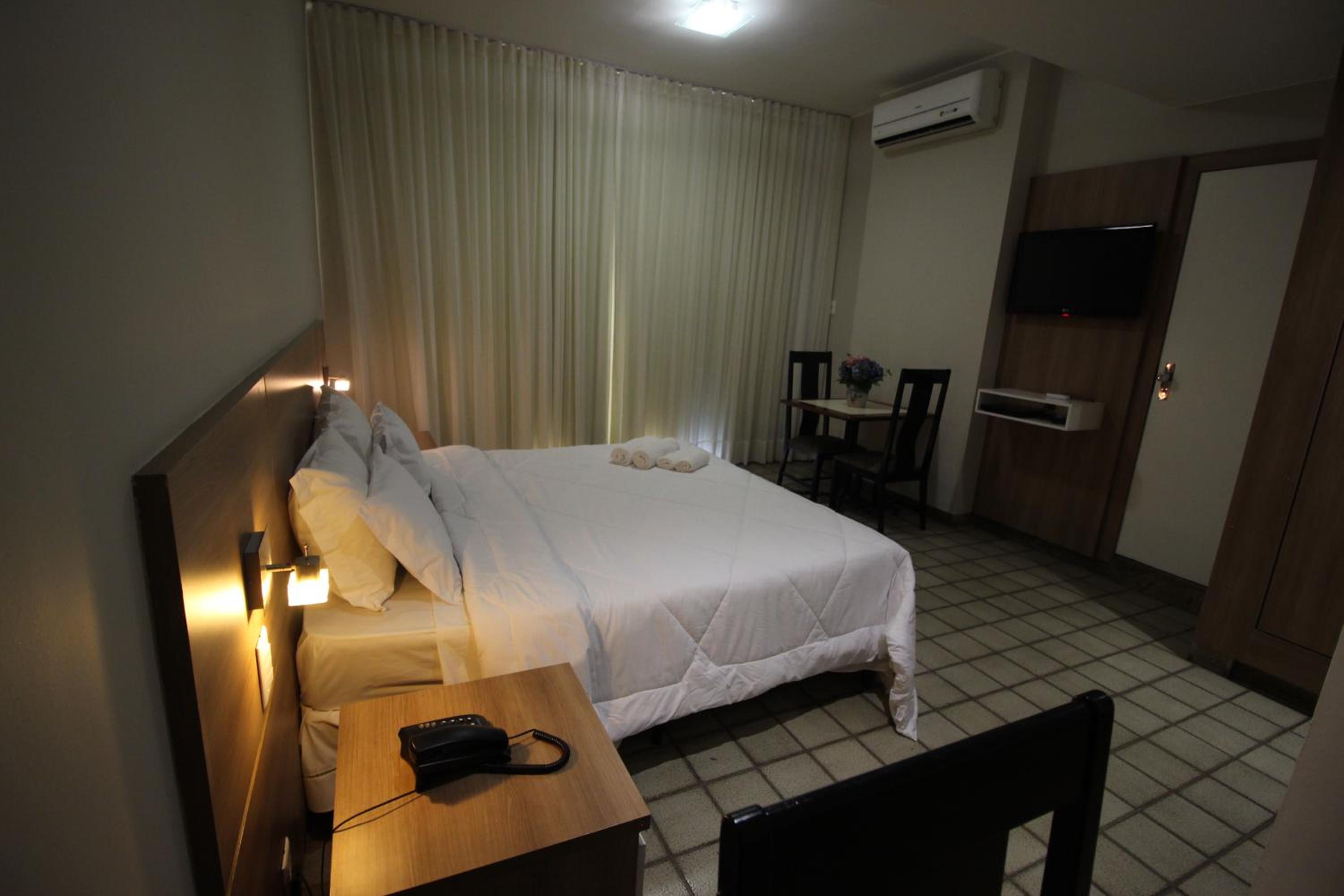 Deluxe Suite photo 2