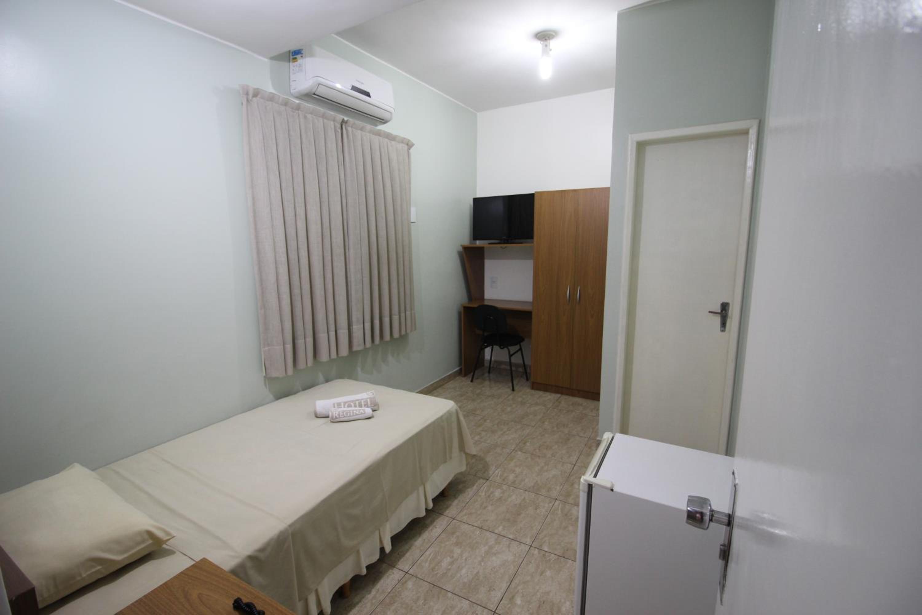 Single Room photo 2
