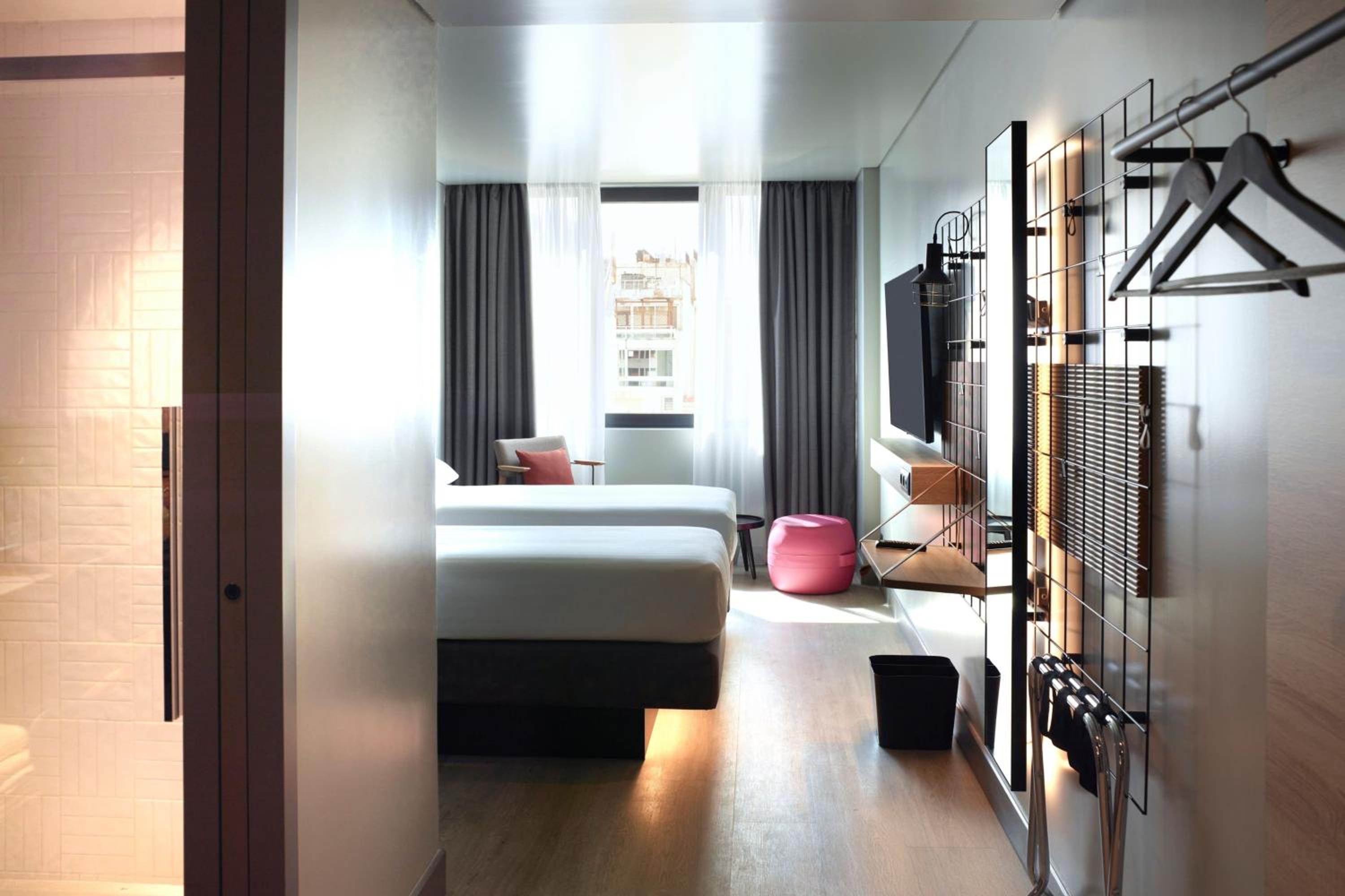 Twin Room with Limited View