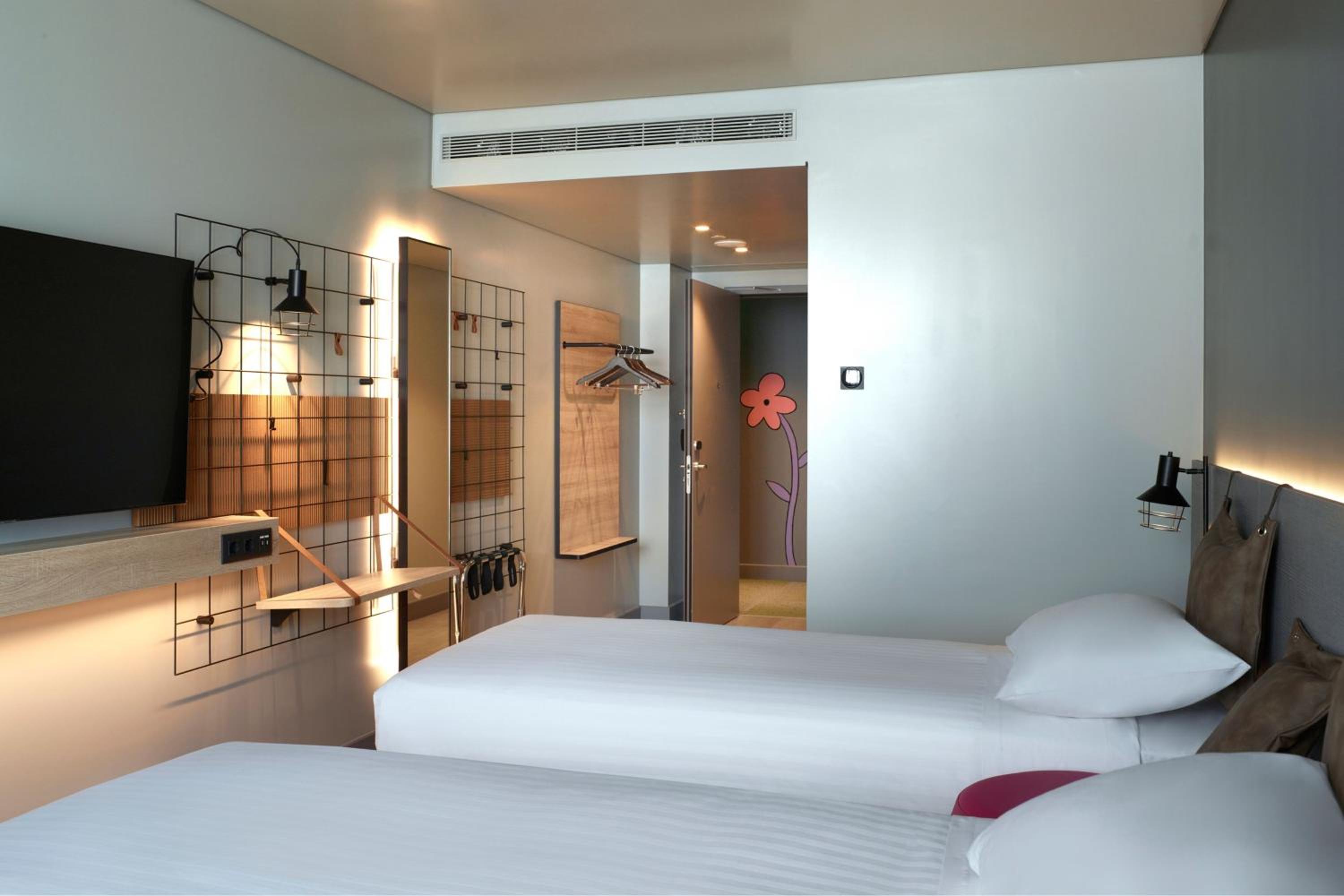 Twin Room with Limited View