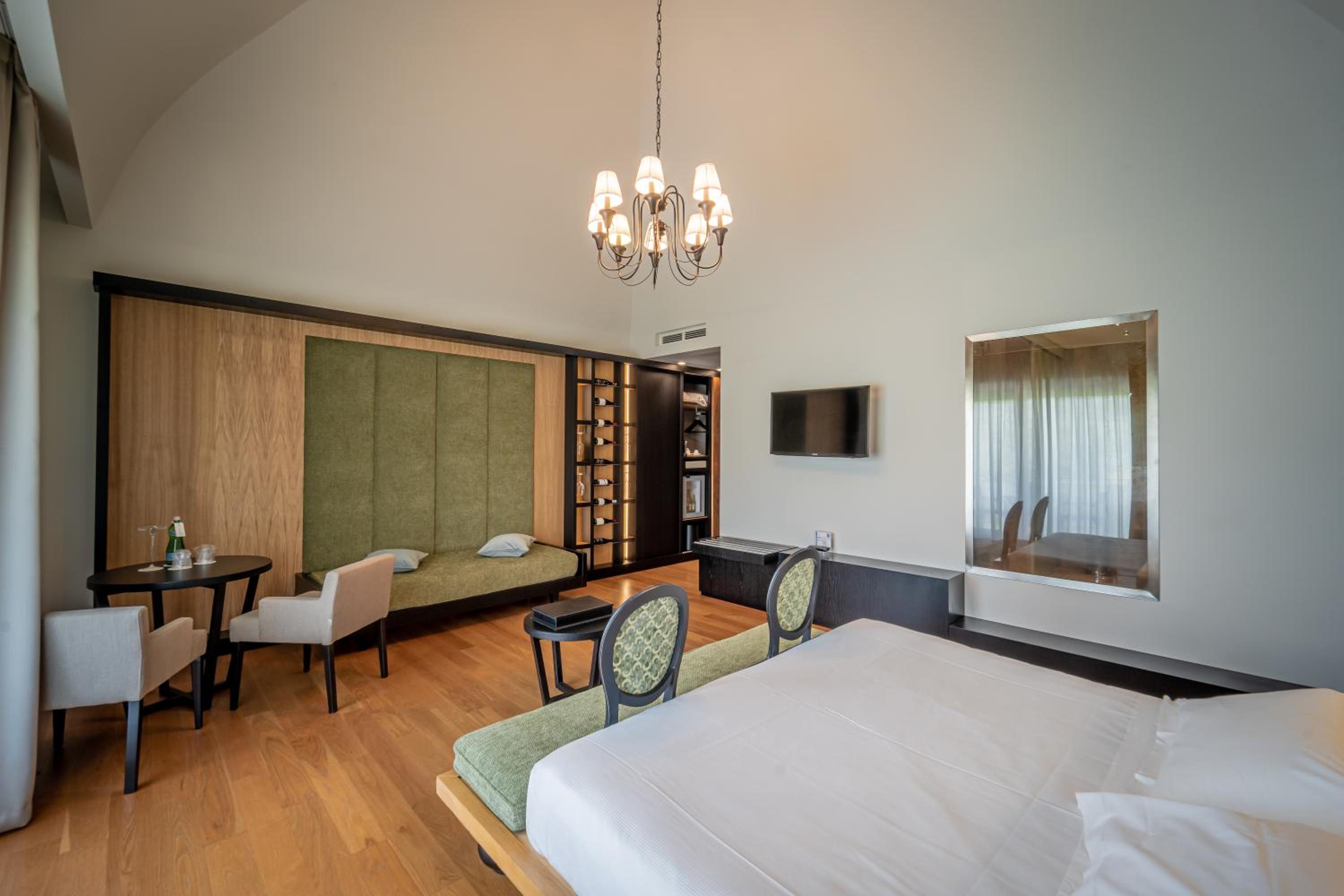 Junior Suite - Photo 6