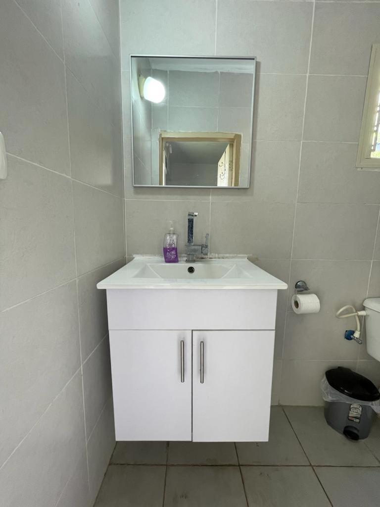 One-Bedroom Apartment - Photo 10