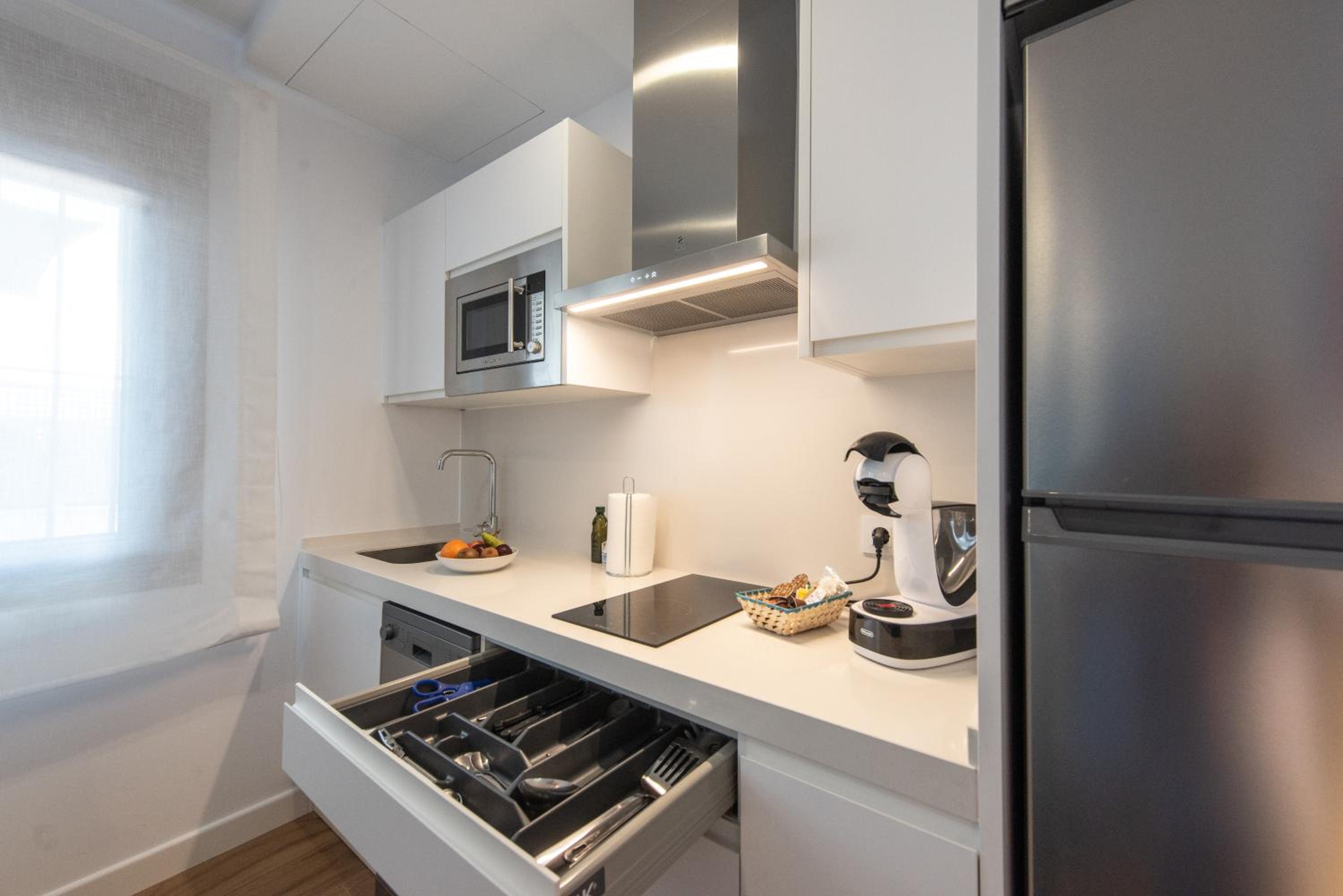 Studio with Terrace - Photo 23